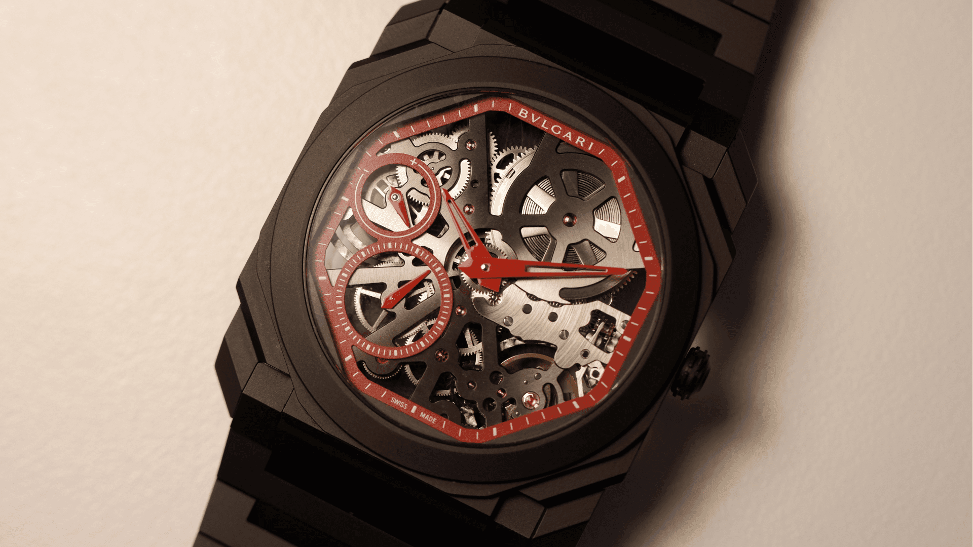 Jam Tangan Automatic vs Quartz: Perbedaan, Harga, dan Mana yang Terbaik untuk Anda?