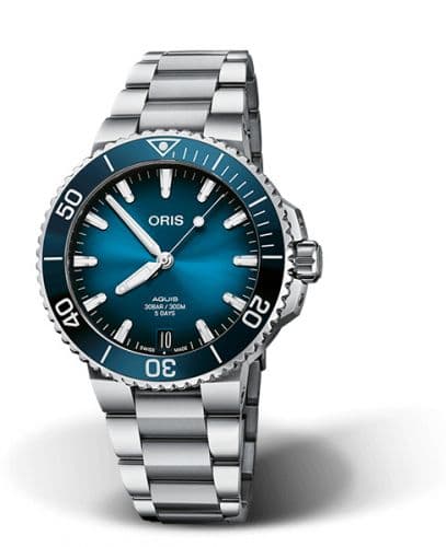 Aquis Date Calibre 400 41.5 Stainless Steel / Blue / Bracelet thumb