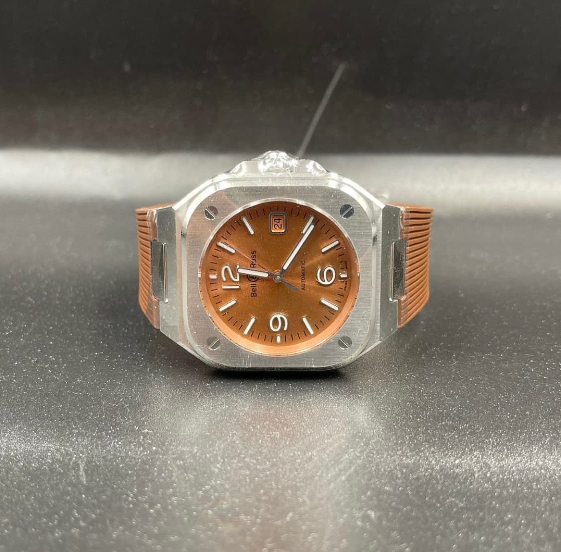 BR 05 Stainless Steel / Brown / Rubber