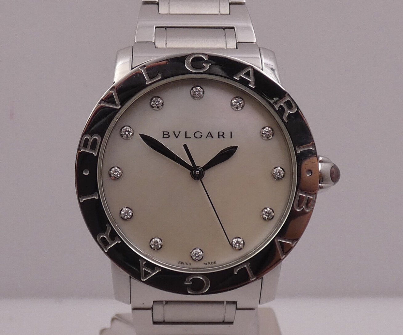 Automatic MOP Diamond Dial / Leather