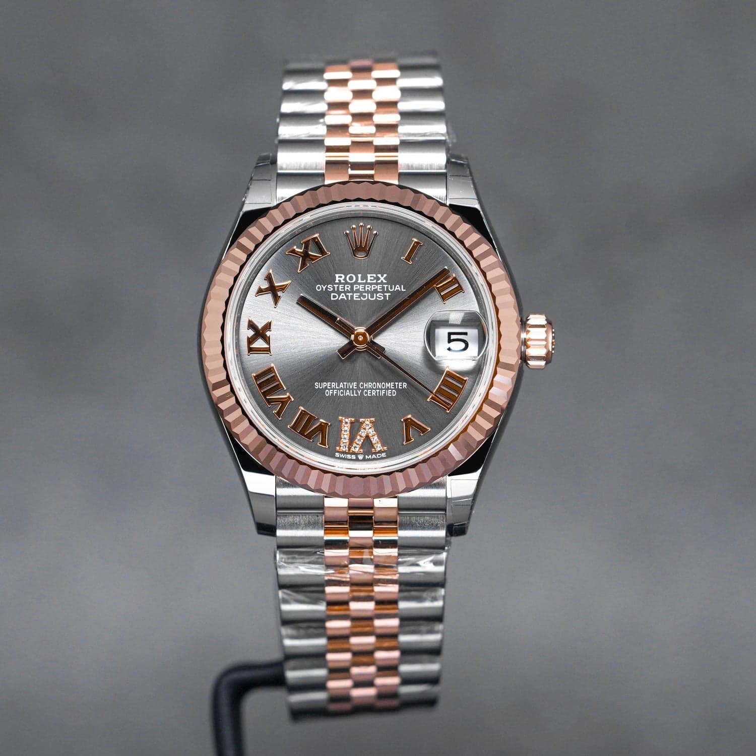 Rhodium VI Diamond Two Tone Rose Gold