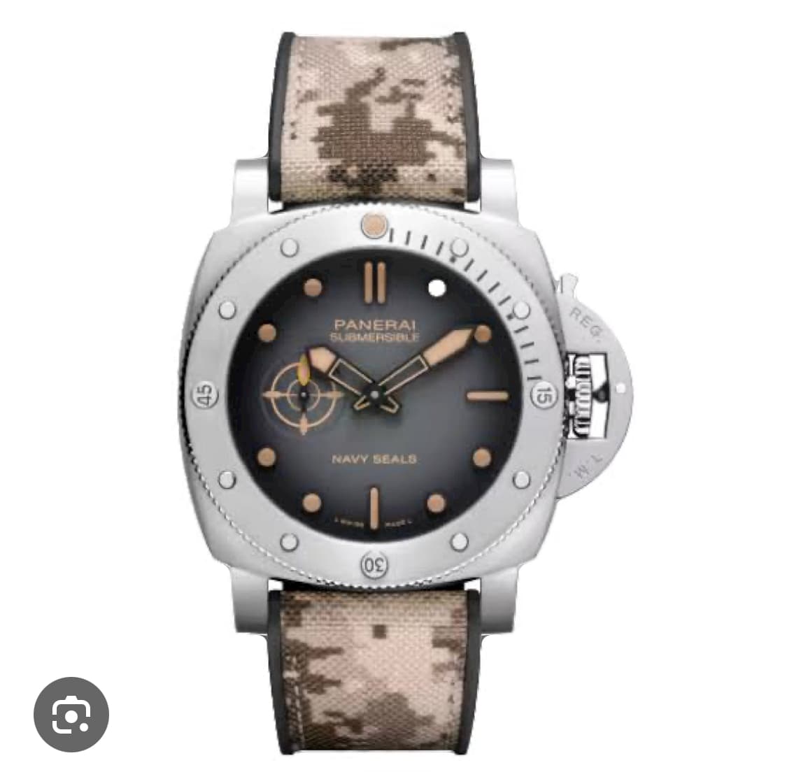 Submersible QuarantaQuattro Navy SEALs