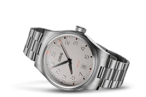 Big Crown ProPilot Date Stainless Steel / Chalk / Bracelet