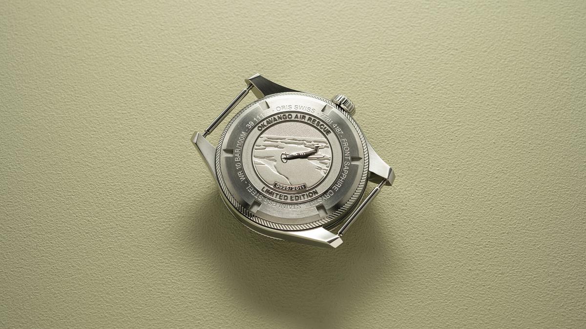 Thumb Big Crown ProPilot Big Date Okavango Air Rescue