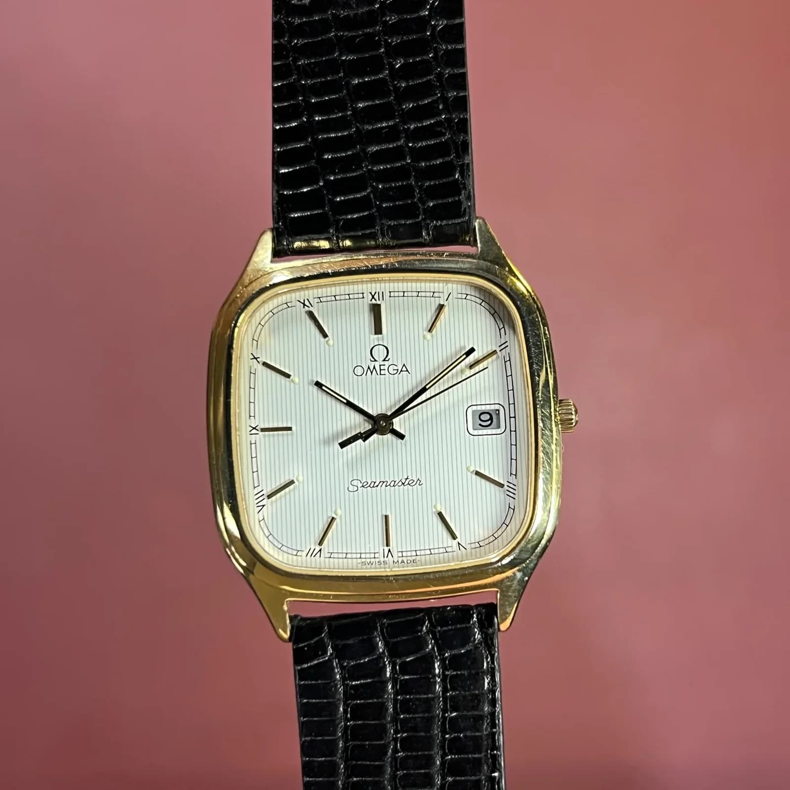 Thumb VINTAGE OMEGA SEAMASTER CUSHION