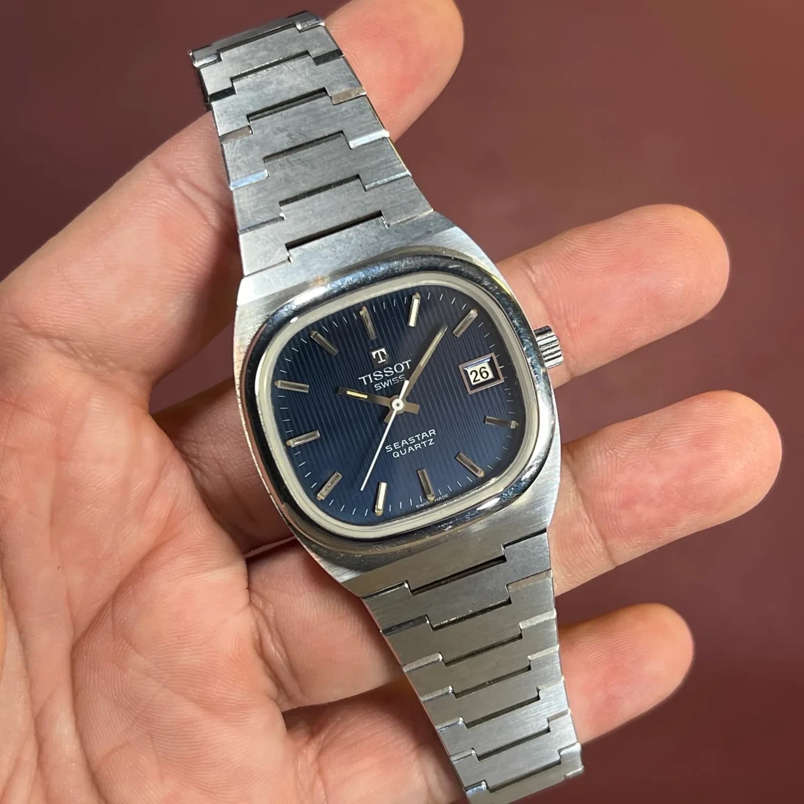Thumb VINTAGE 1970's TISSOT TV SHAPE DIAL
