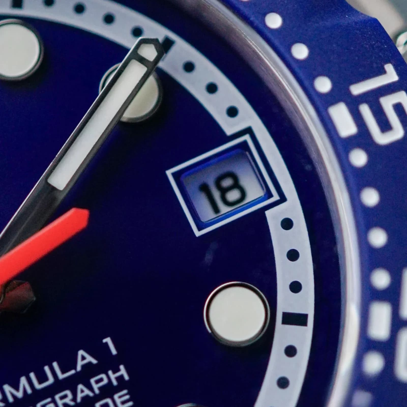 Thumb Formula 1 Solargraph 38 Stainless Steel / Blue