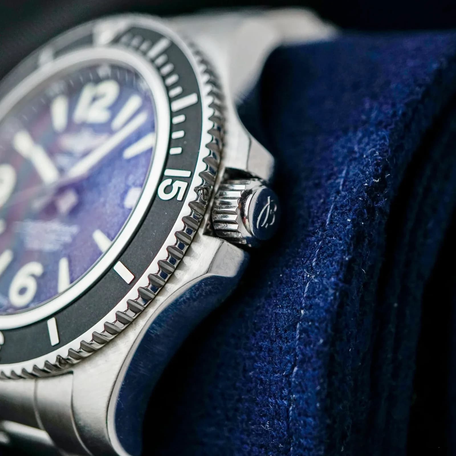 Thumb Superocean 42 Stainless Steel / Black / Bracelet / Japan