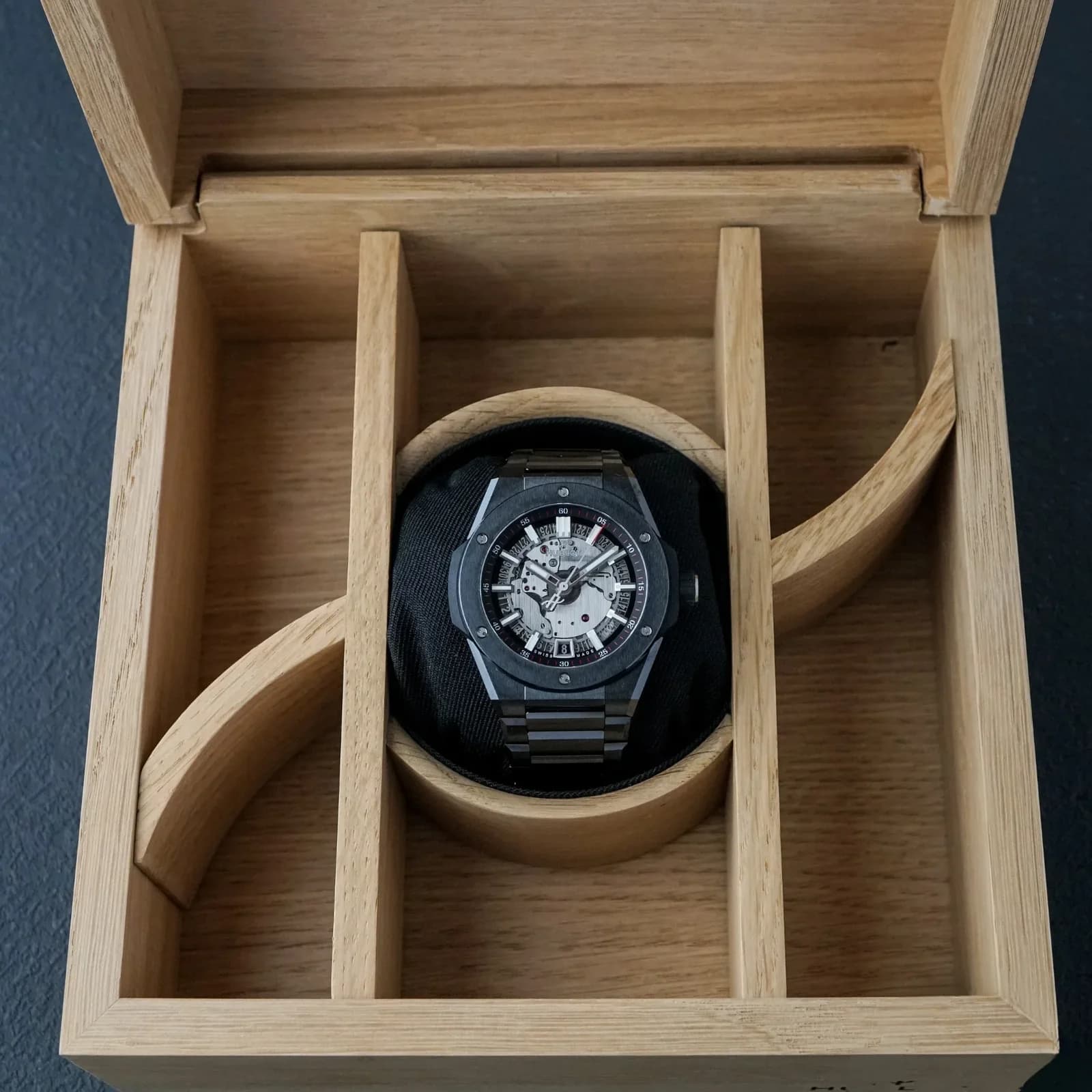 Thumb Integrated Time Only Black Magic Ceramic