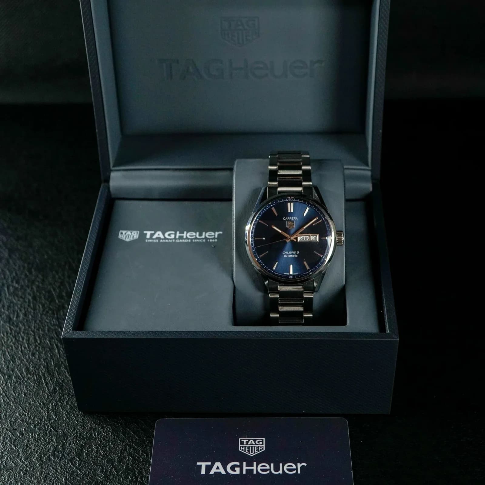 Thumb Carrera Calibre 5 Day-Date Blue Dial Steel Bracelet