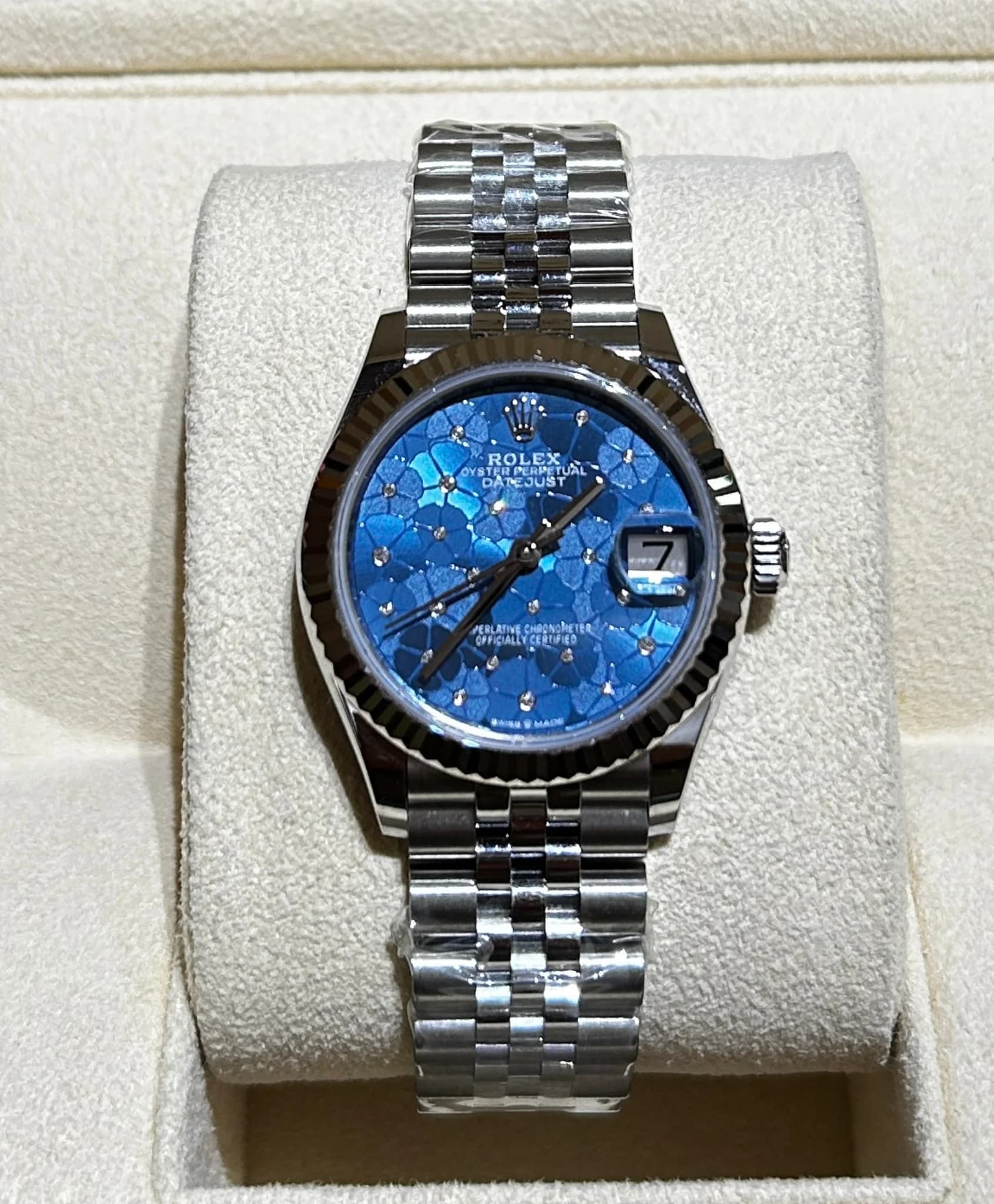 Thumb Datejust 31 Blue Floral Dial Jubilee