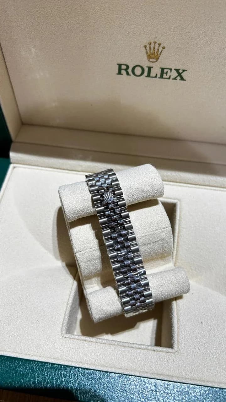 Thumb Datejust 31 Blue Floral Dial Jubilee