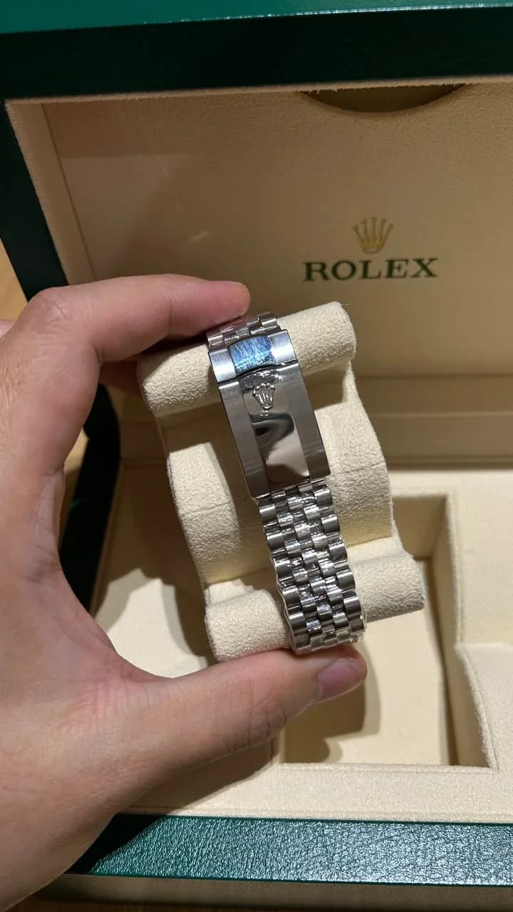 Thumb Datejust 41 Stainless Steel Fluted / Jubilee  / Blue - Diamond