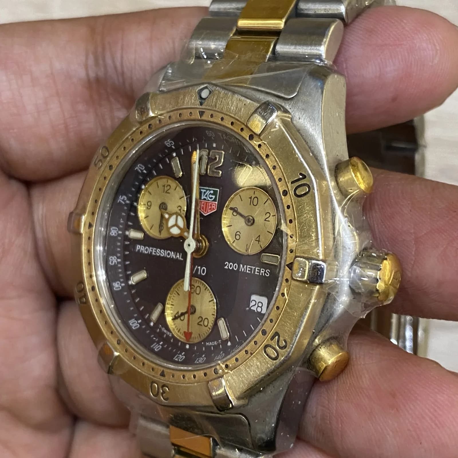 Thumb Professional 200 Stainless Steel - Gold Chronograph Black