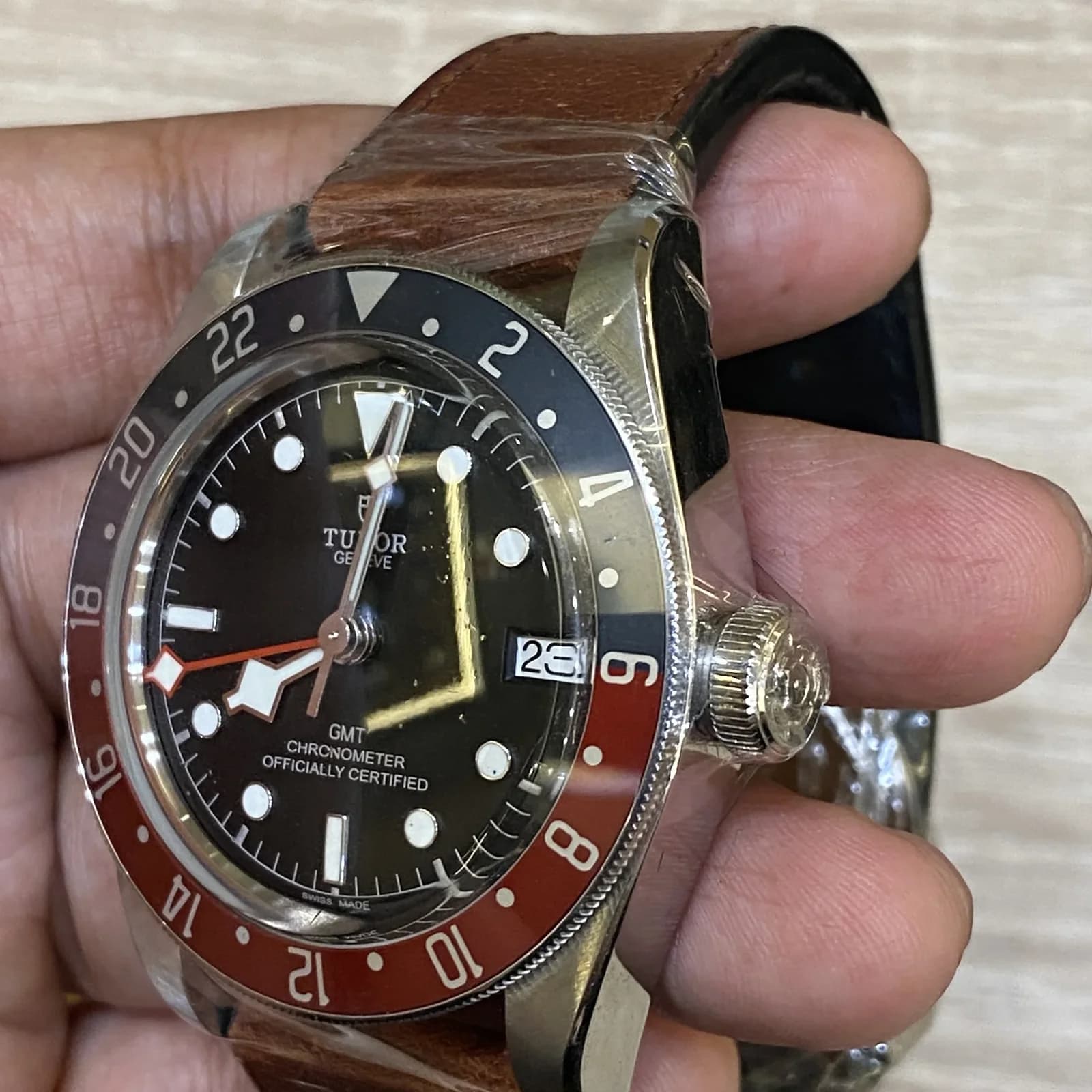 Thumb Black Bay GMT Stainless Steel / Black / Pepsi / Leather