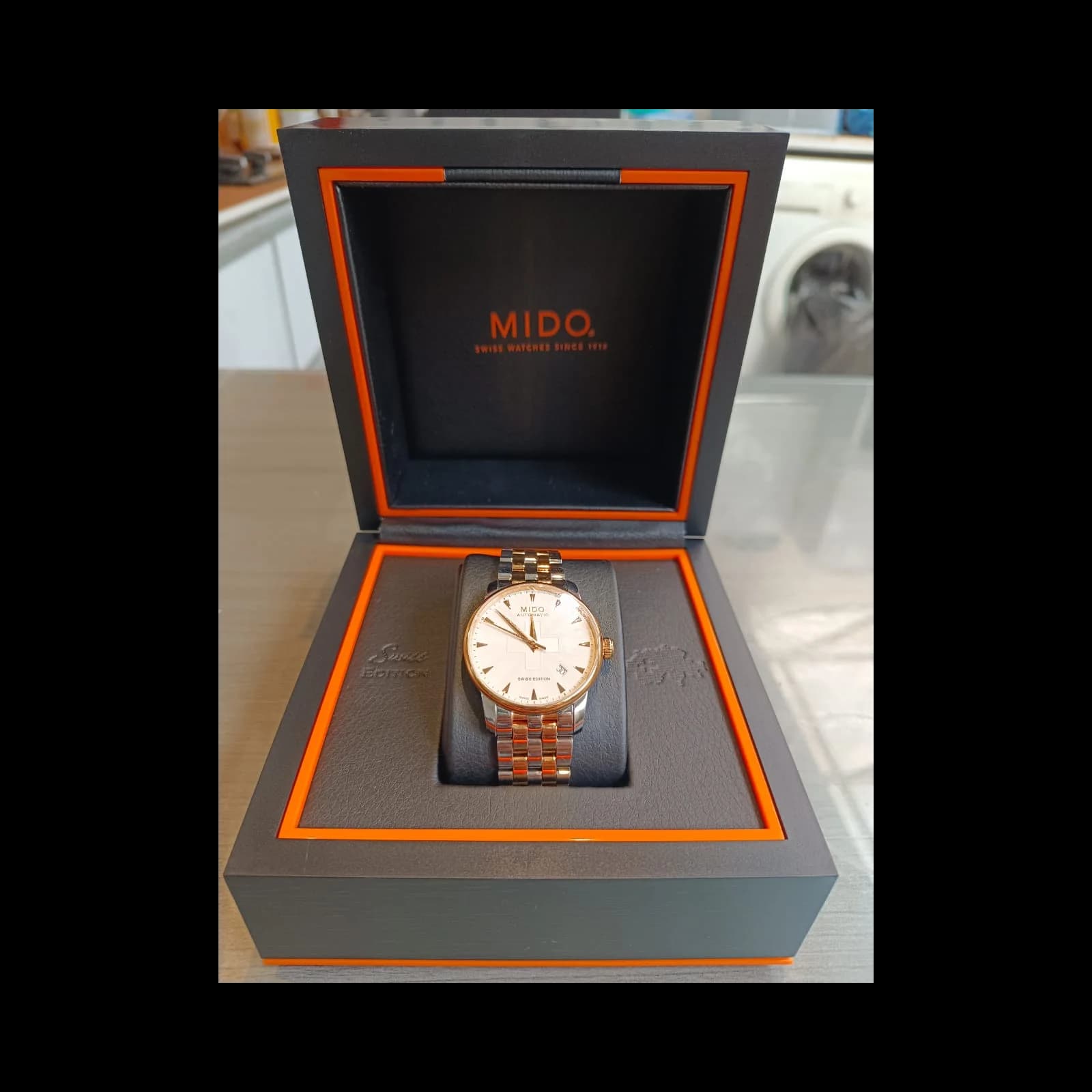 Thumb Men's Watch