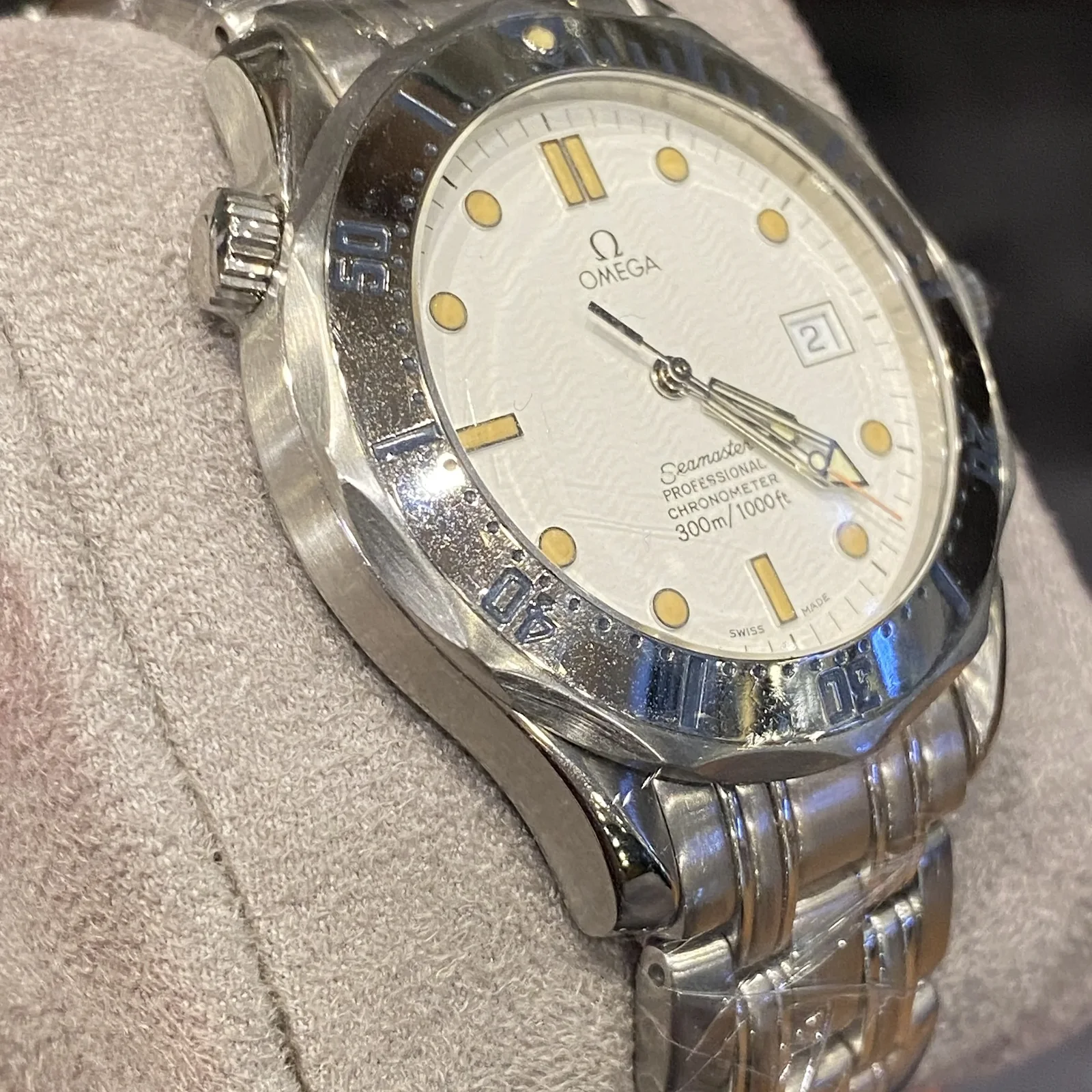 Thumb Seamaster Diver 300M Automatic 41 Stainless Steel / White / Bracelet