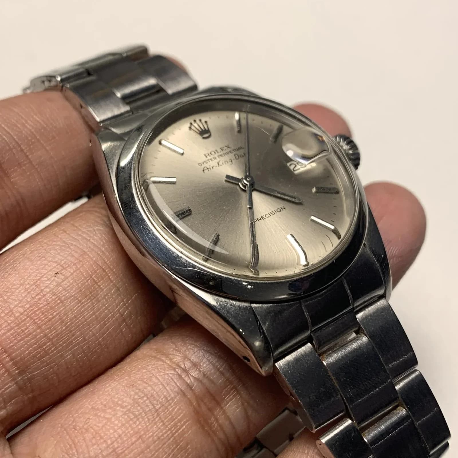 Thumb Air-King Date Precision 5700 Stainless Steel / Silver