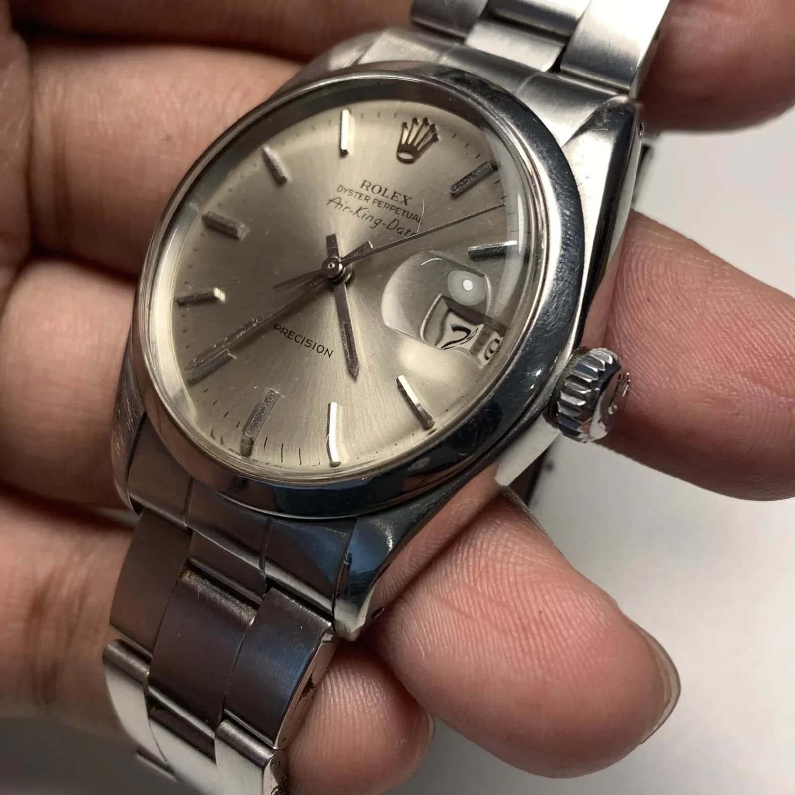Thumb Air-King Date Precision 5700 Stainless Steel / Silver