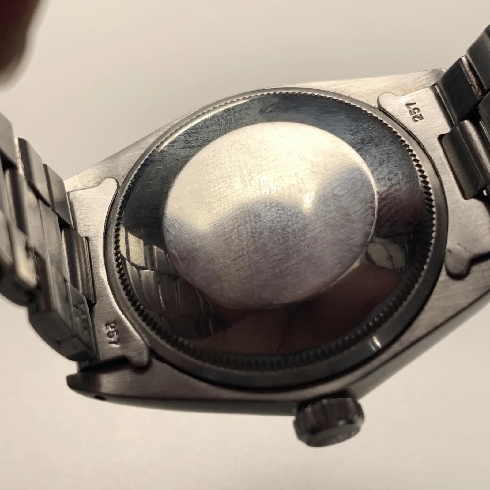 Thumb Air-King Date Precision 5700 Stainless Steel / Silver
