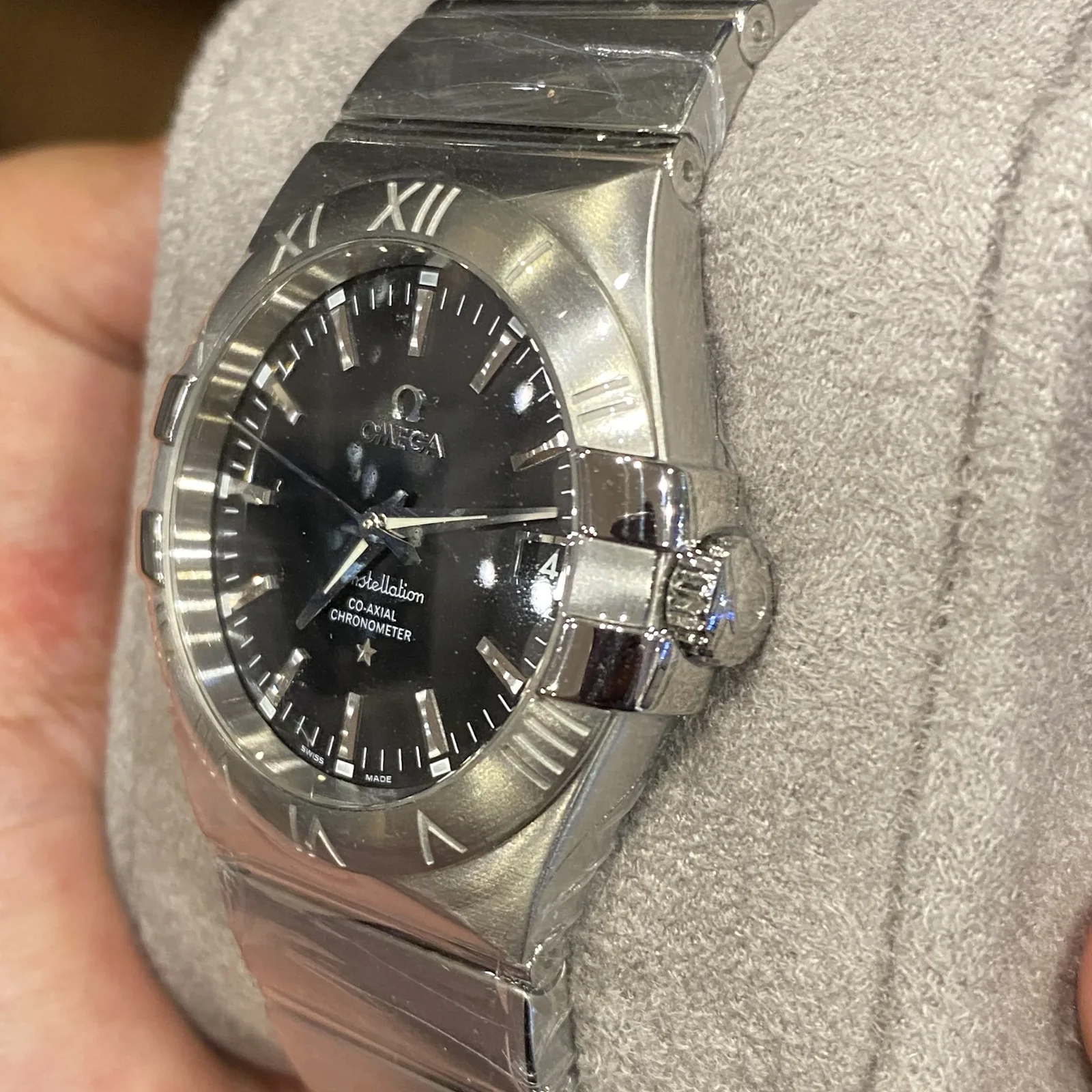 Thumb Constellation Co-Axial 35 Stainless Steel / Black