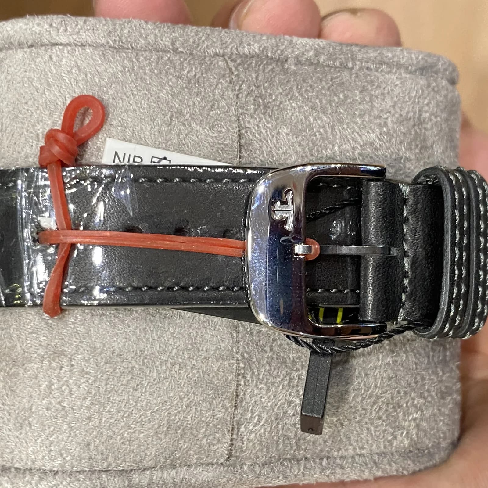 Thumb Reverso Classic Large Small Seconds Stainless Steel / Silver / Alligator