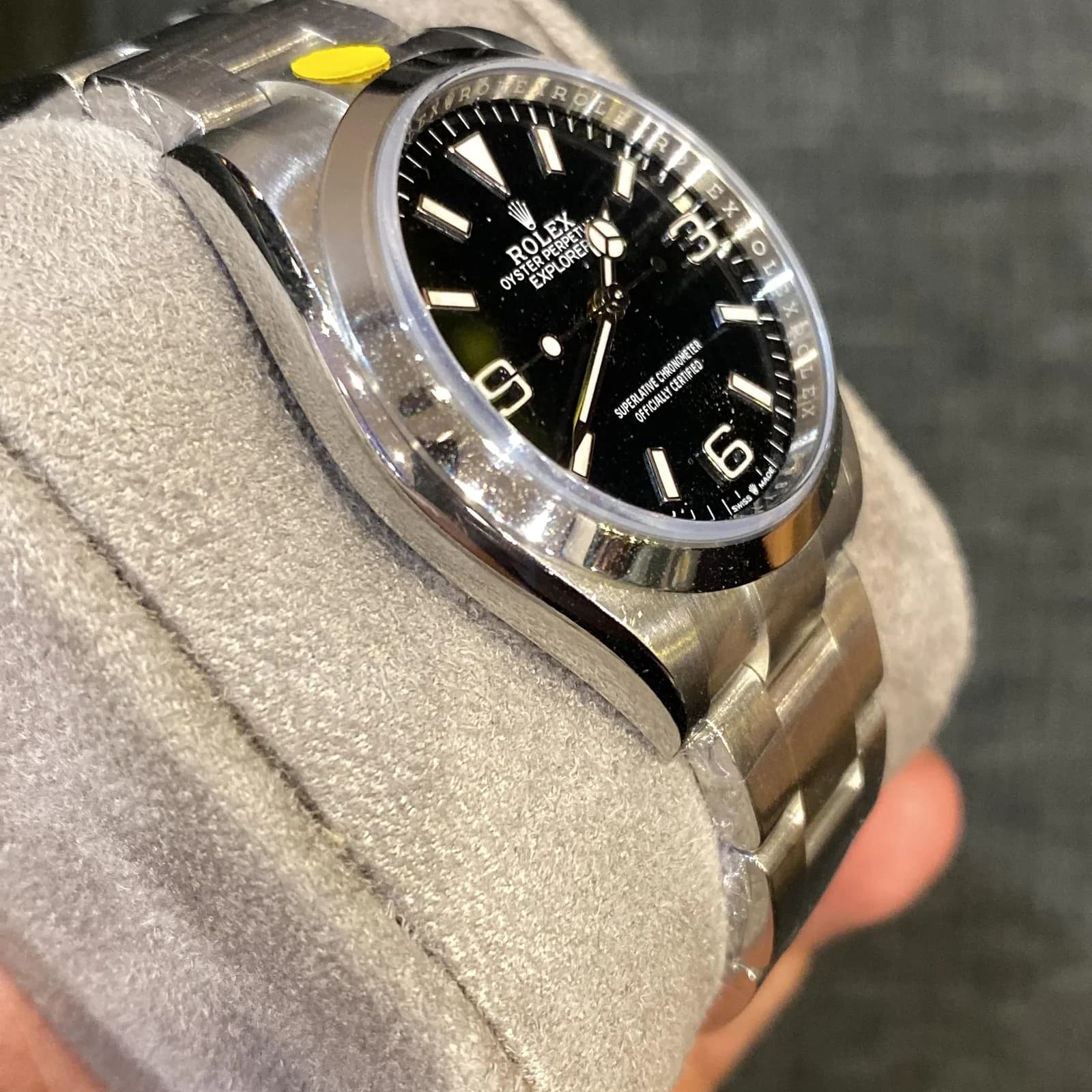 Thumb Explorer 36 Stainless Steel