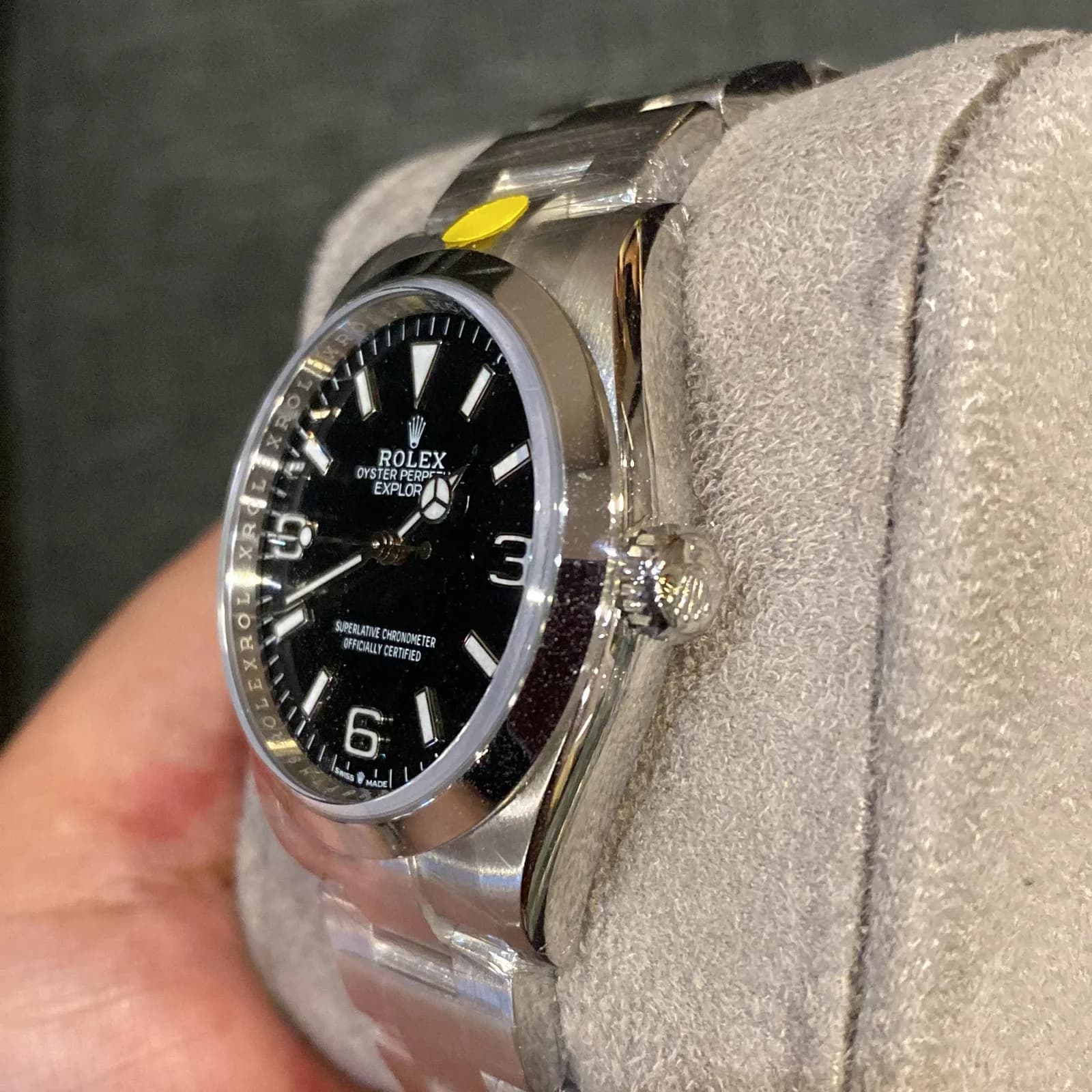 Thumb Explorer 36 Stainless Steel