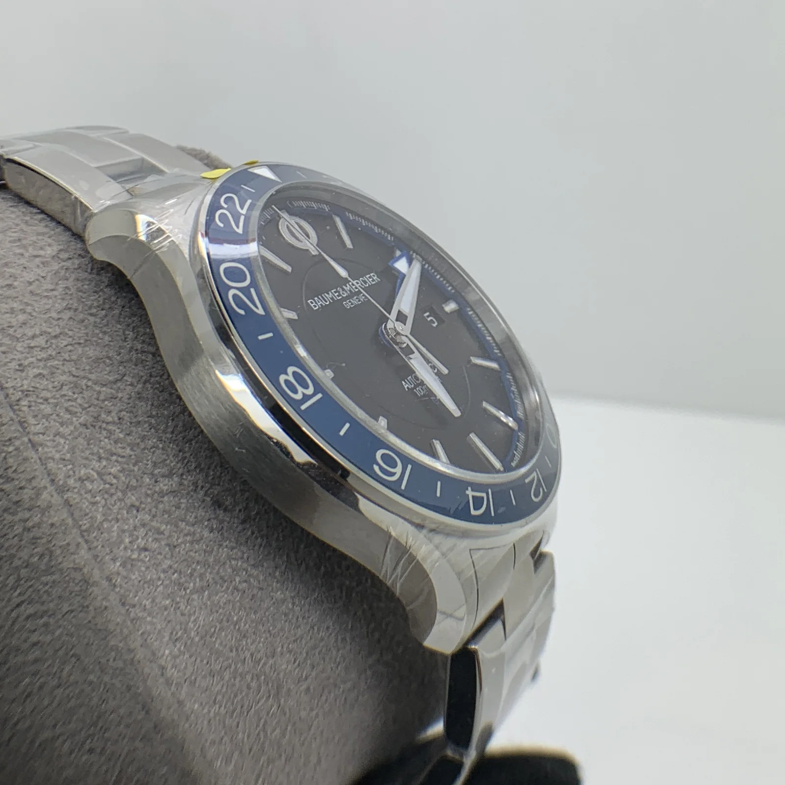 Thumb Clifton Club GMT Automatic Blue