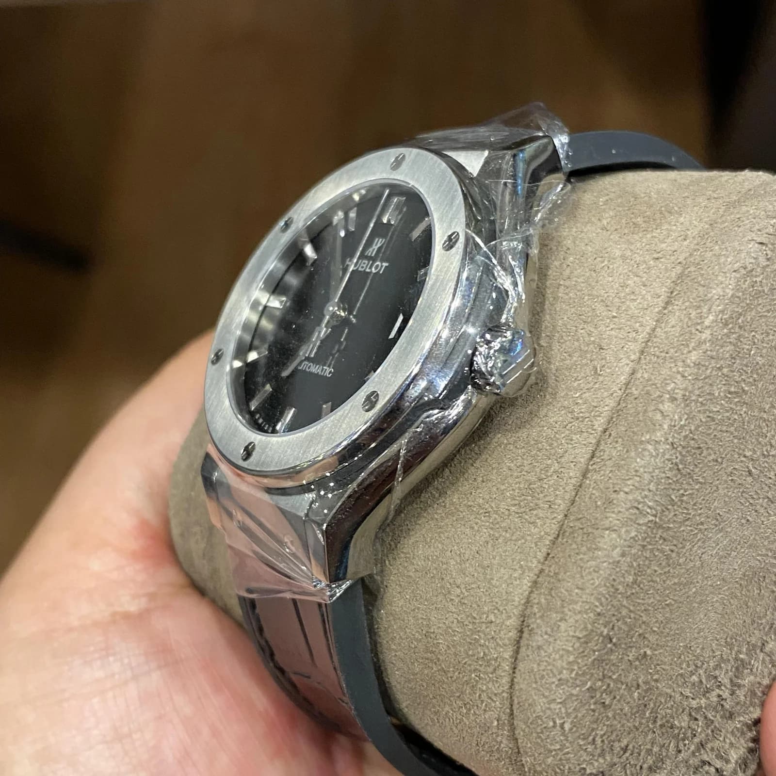 Thumb Classic Fusion 38 Titanium / Black / Rubber