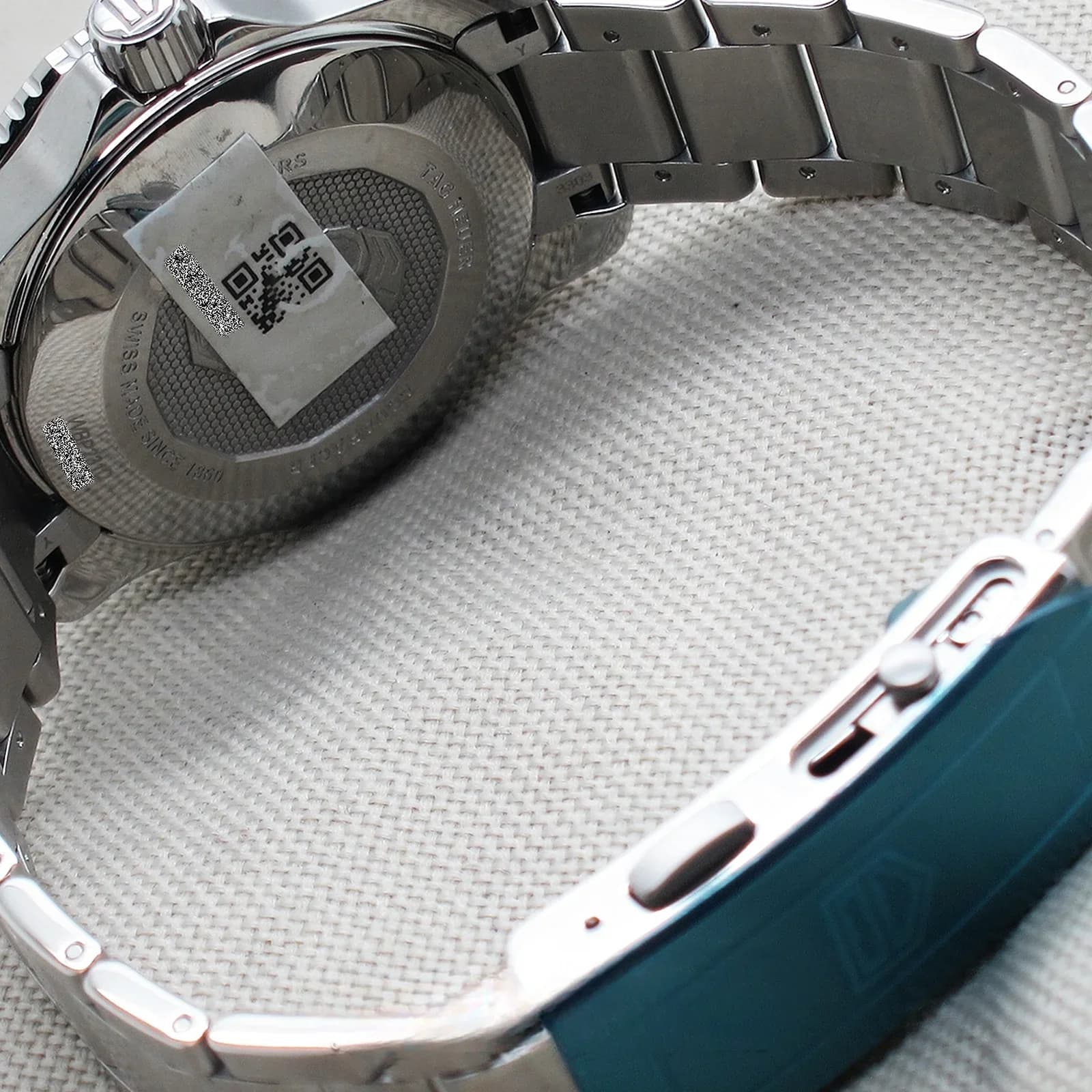 Thumb Aquaracer Professional 300 36 Stainless Steel / Black / Bracelet
