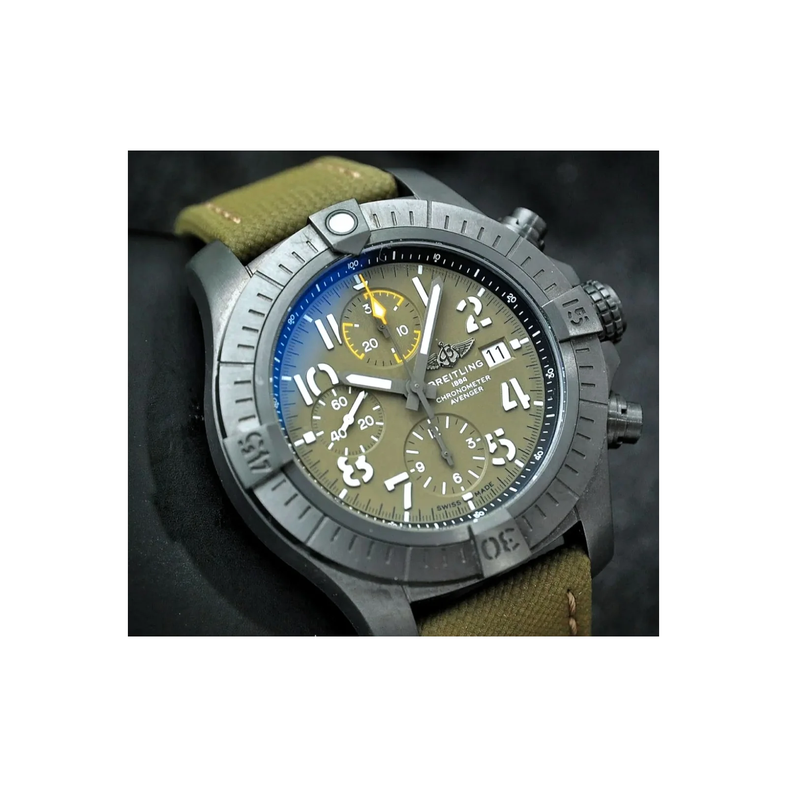Thumb Avenger Chronograph 45 Night Mission / Green / Military / Pin