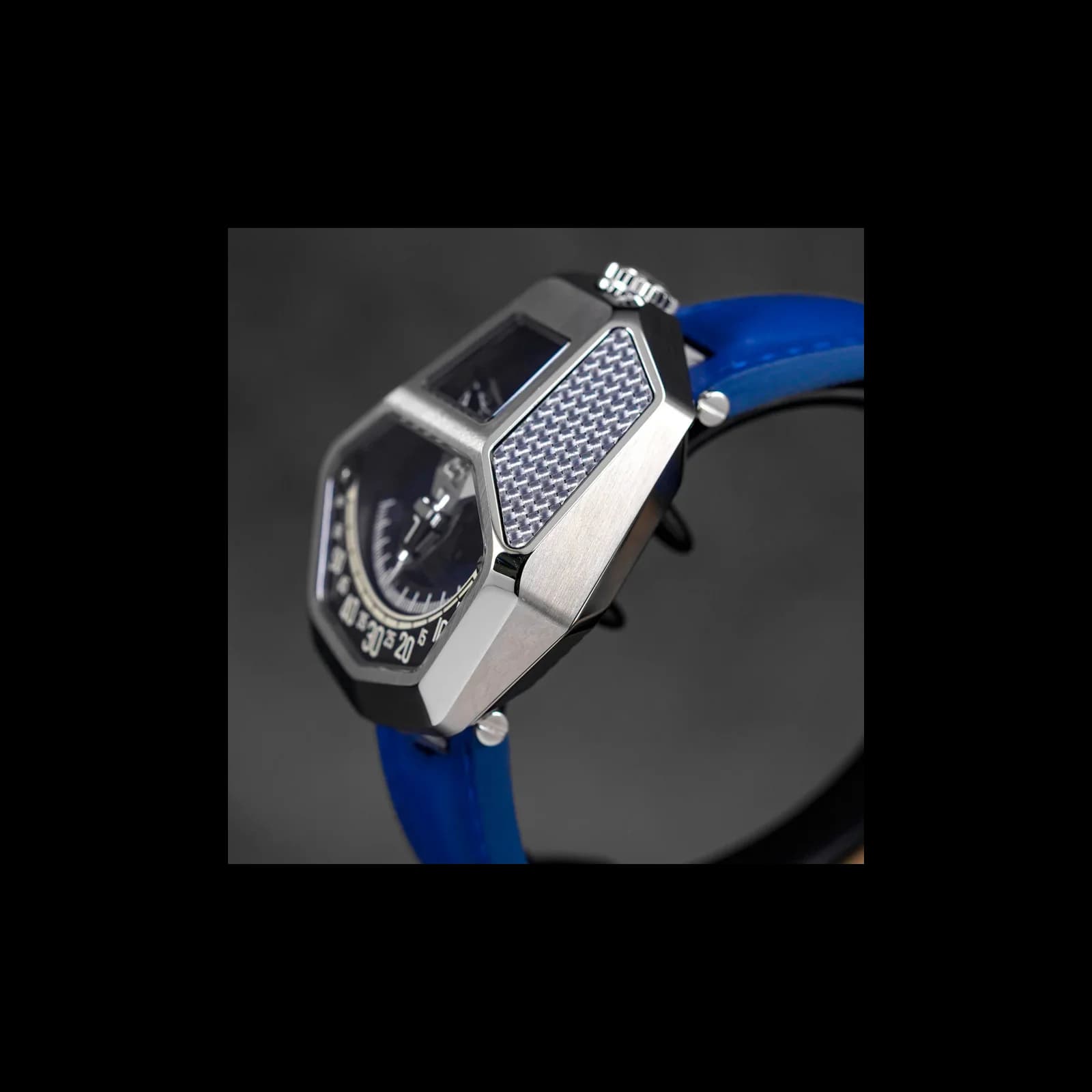 Thumb Cobra Royal Blue