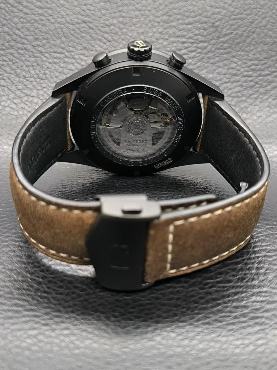 Thumb Carrera Calibre 16 Day Date 43 Titanium PVD / Black / Calf