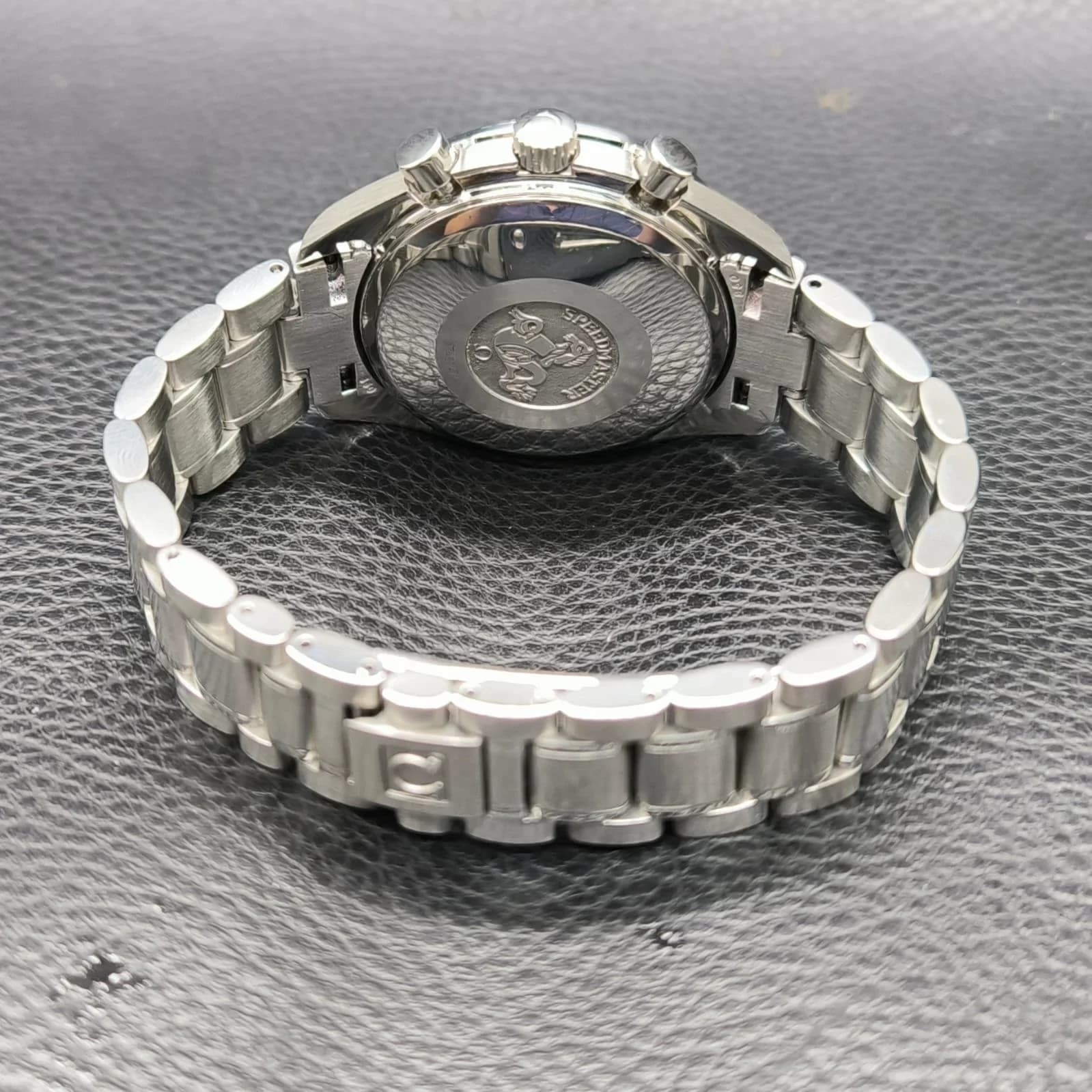Thumb Speedmaster Day-Date 39 Stainless Steel / Silver / Bracelet