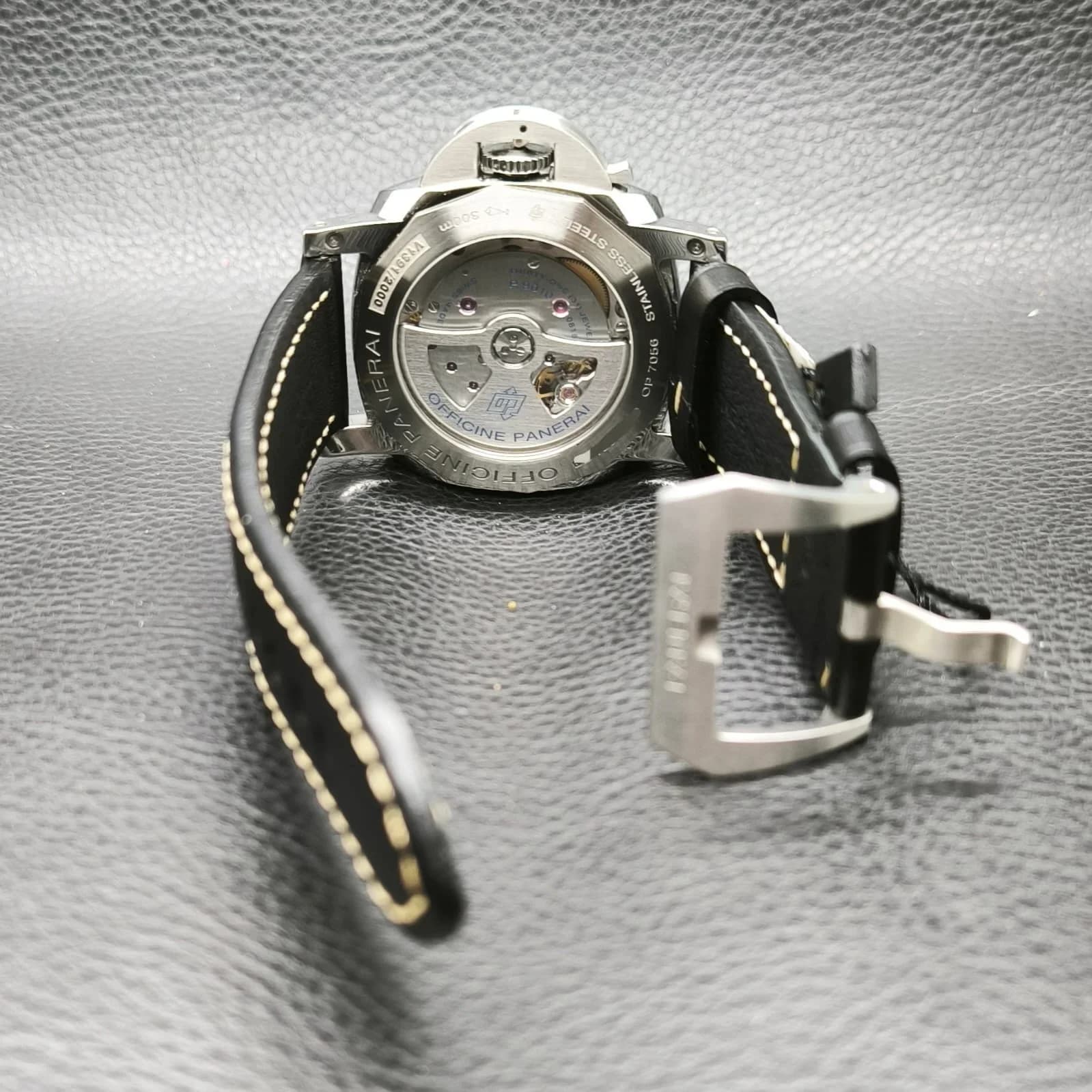 Thumb Luminor 1950 44 3 Days Automatic Stainless Steel / Black / Dirty Dial