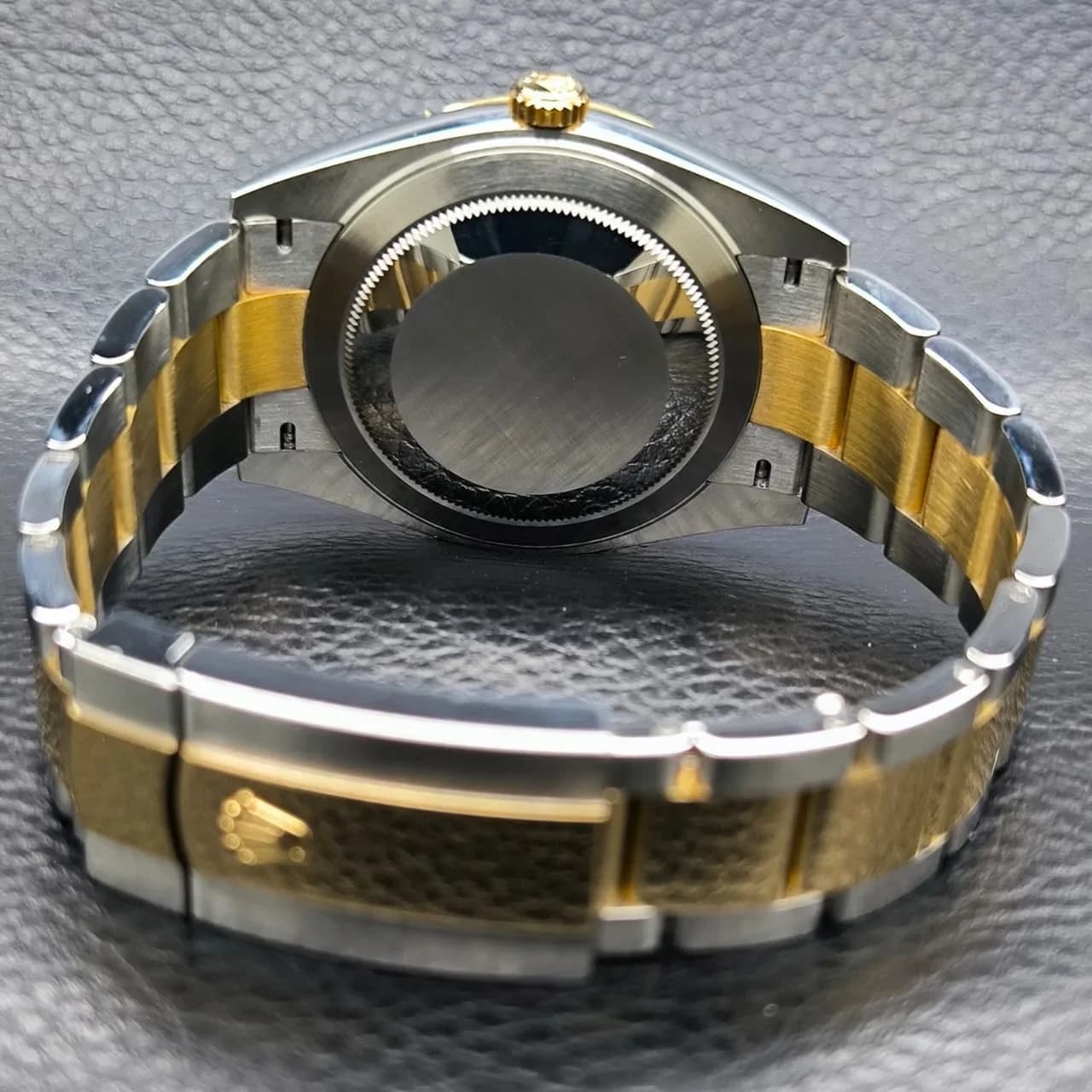 Thumb Datejust 41 Rolesor Yellow Fluted / Oyster / Black - Diamond