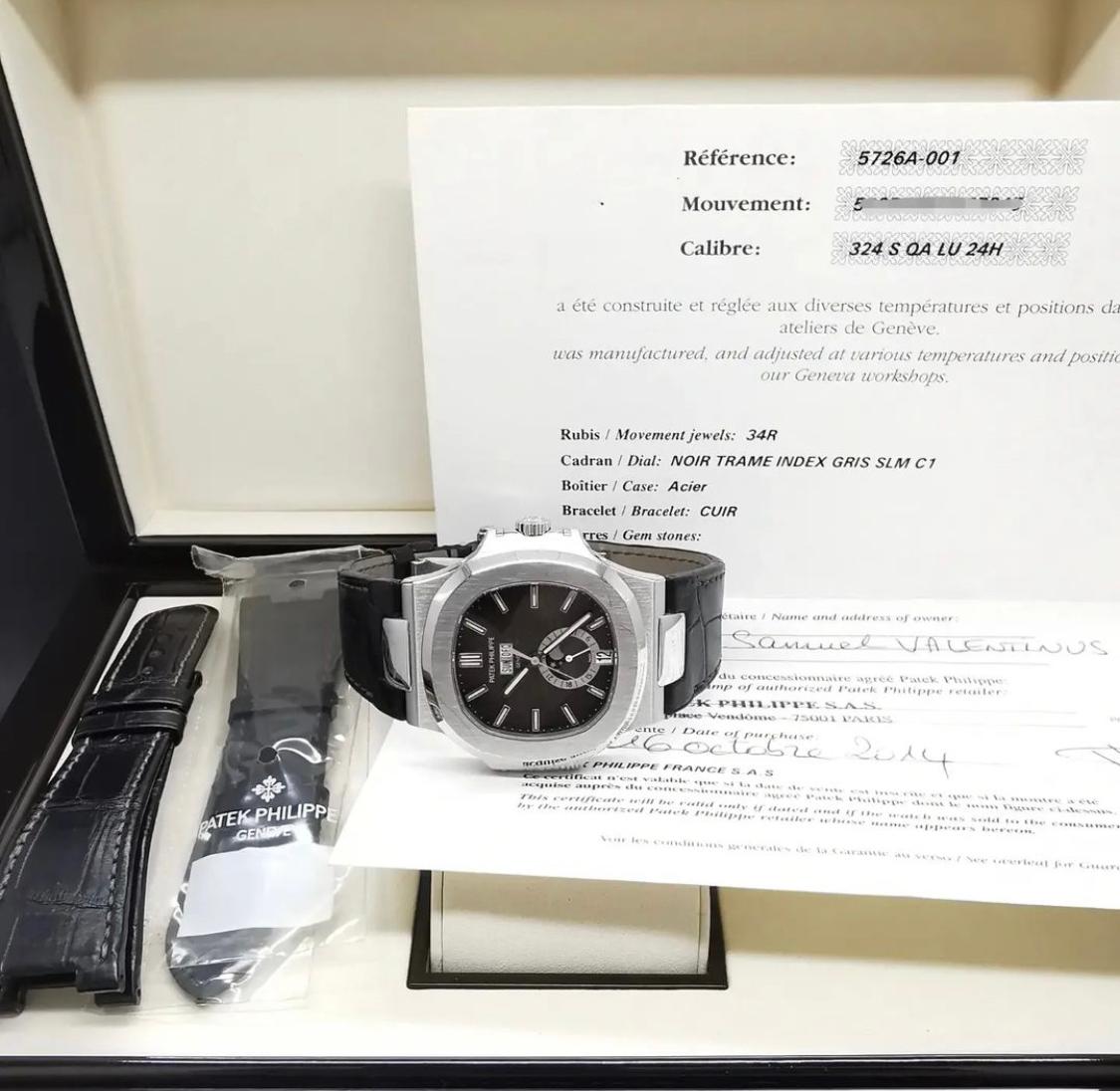 Thumb Nautilus 5726 Stainless Steel / Black