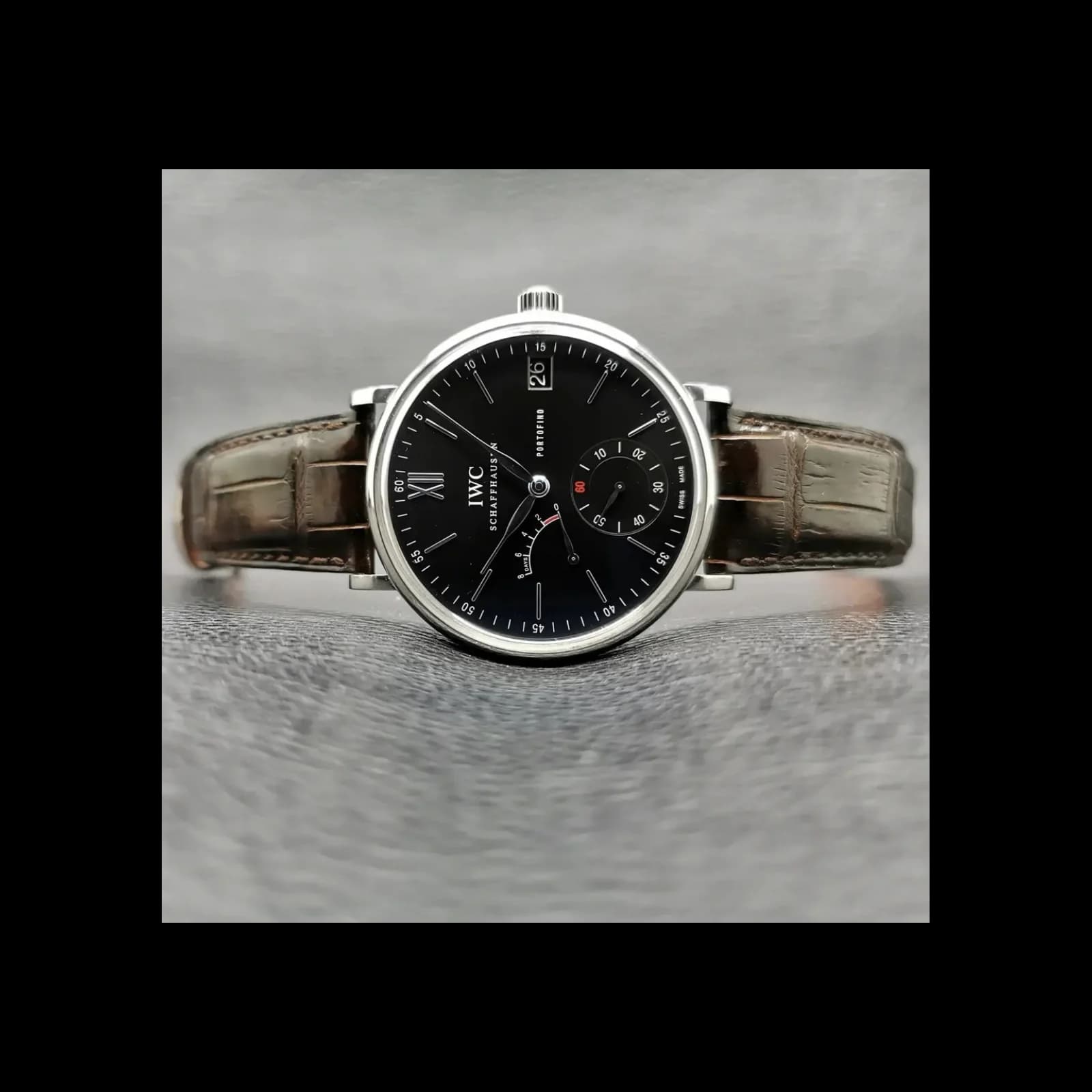 Thumb Portofino Hand-Wound Eight Days Stainless Steel / Black
