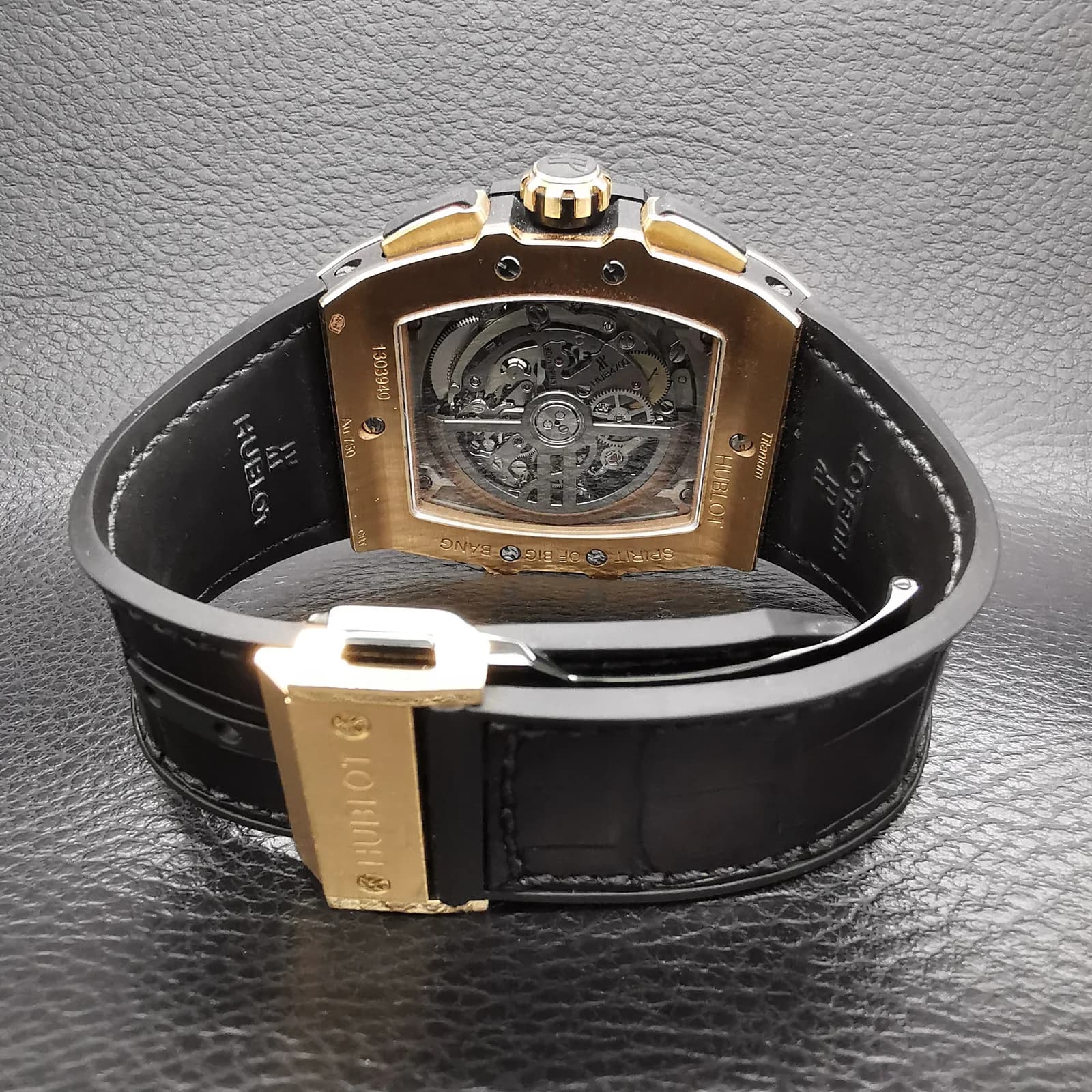 Thumb Spirit of Big Bang Gold Ceramic 42