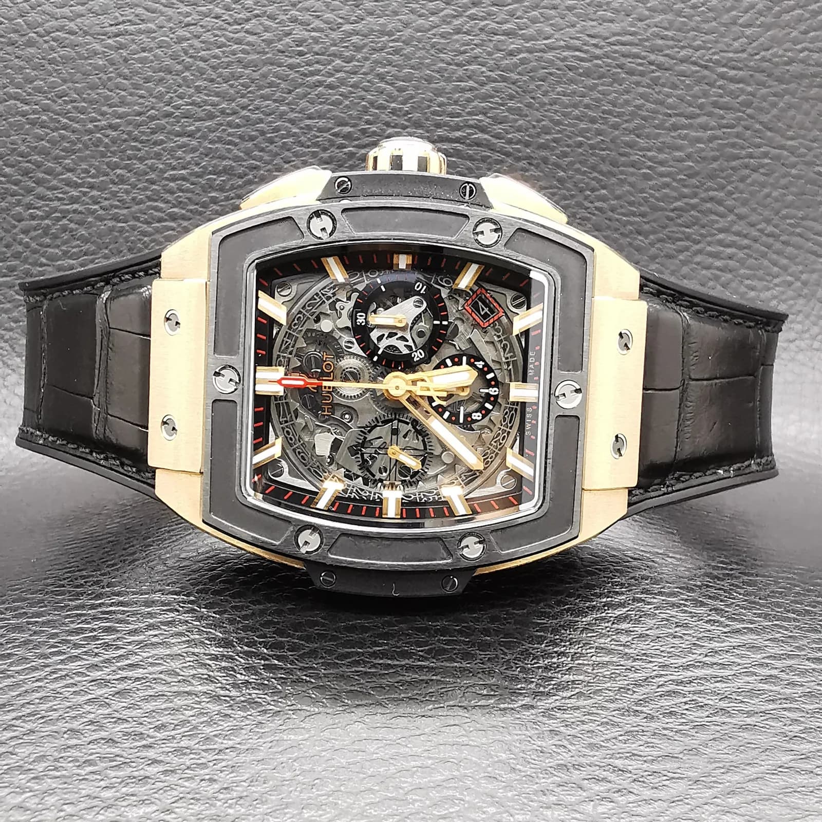 Thumb Spirit of Big Bang Gold Ceramic 42