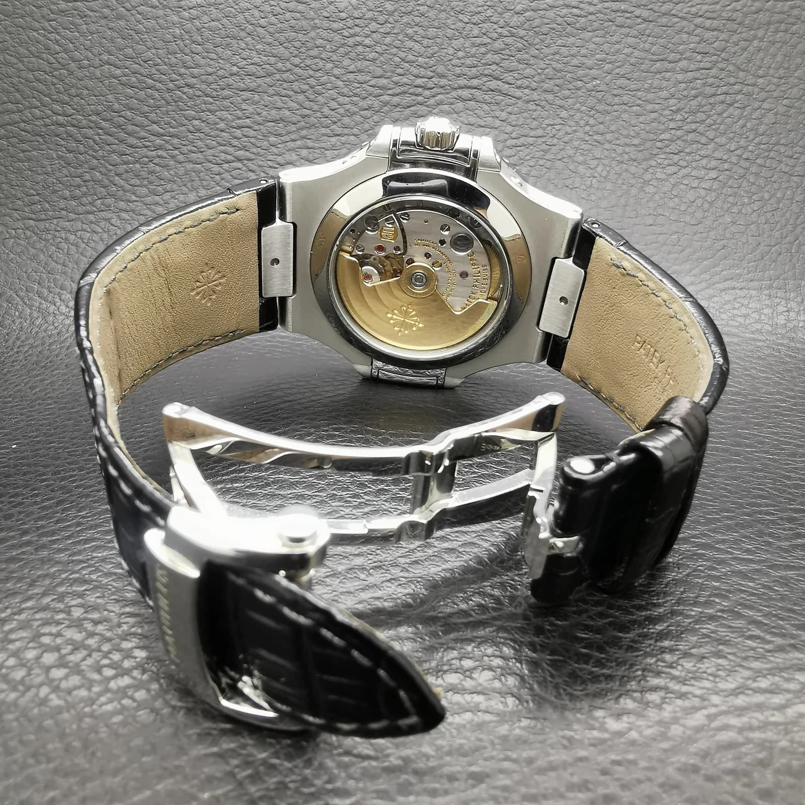 Thumb Nautilus 5726 Stainless Steel / Black