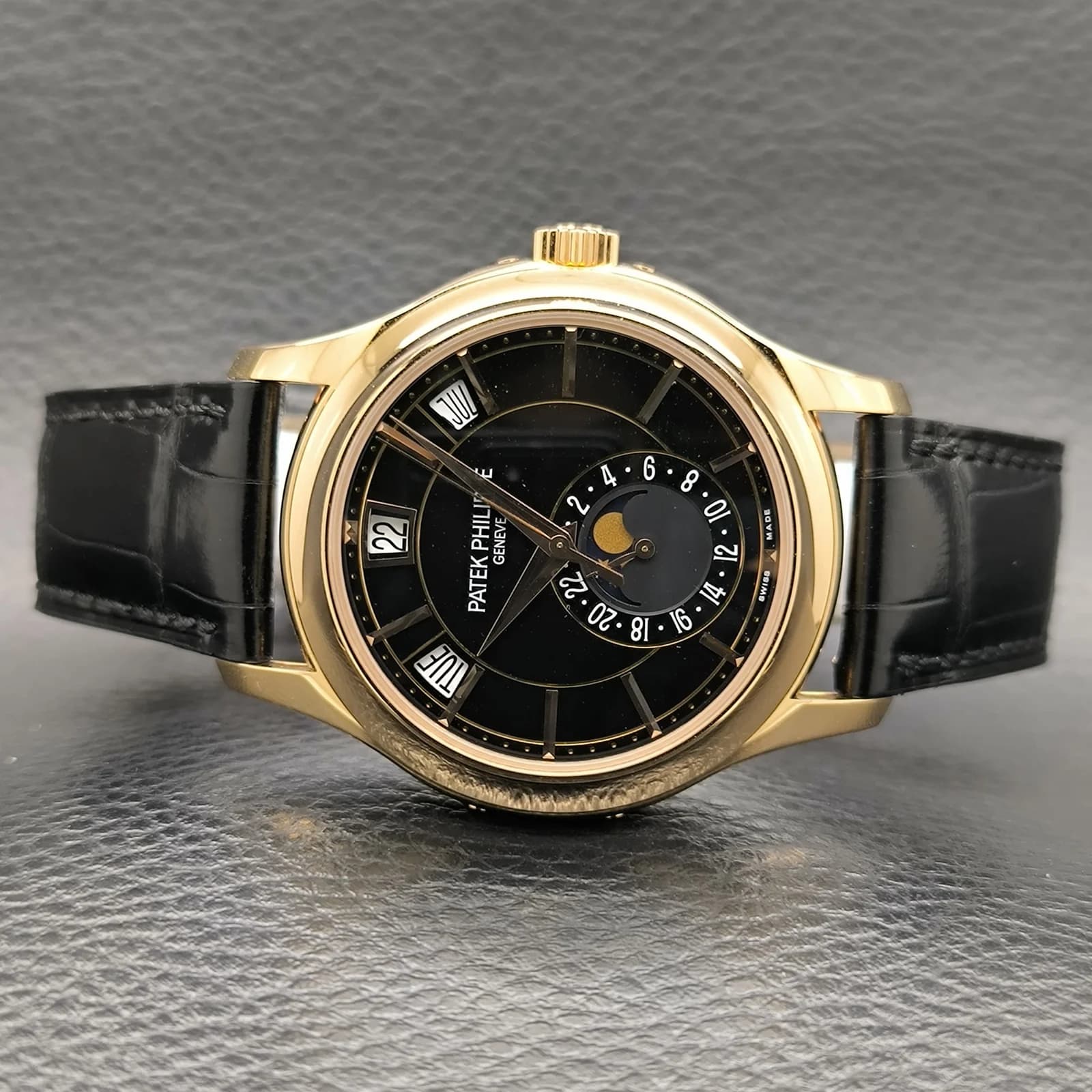 Thumb Annual Calendar 5205 Rose Gold / Black