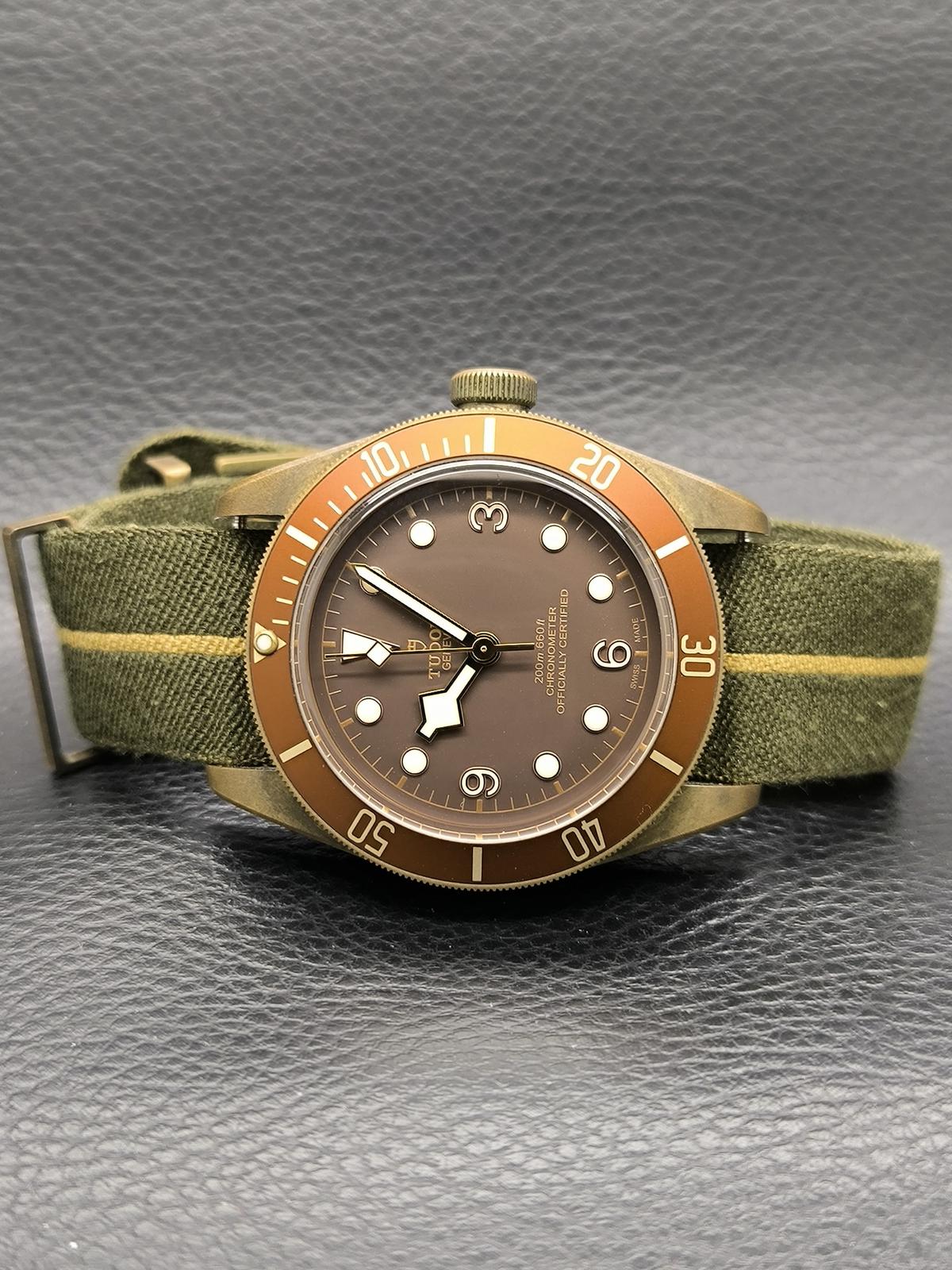 Harga jam tudor pelagos original on sale