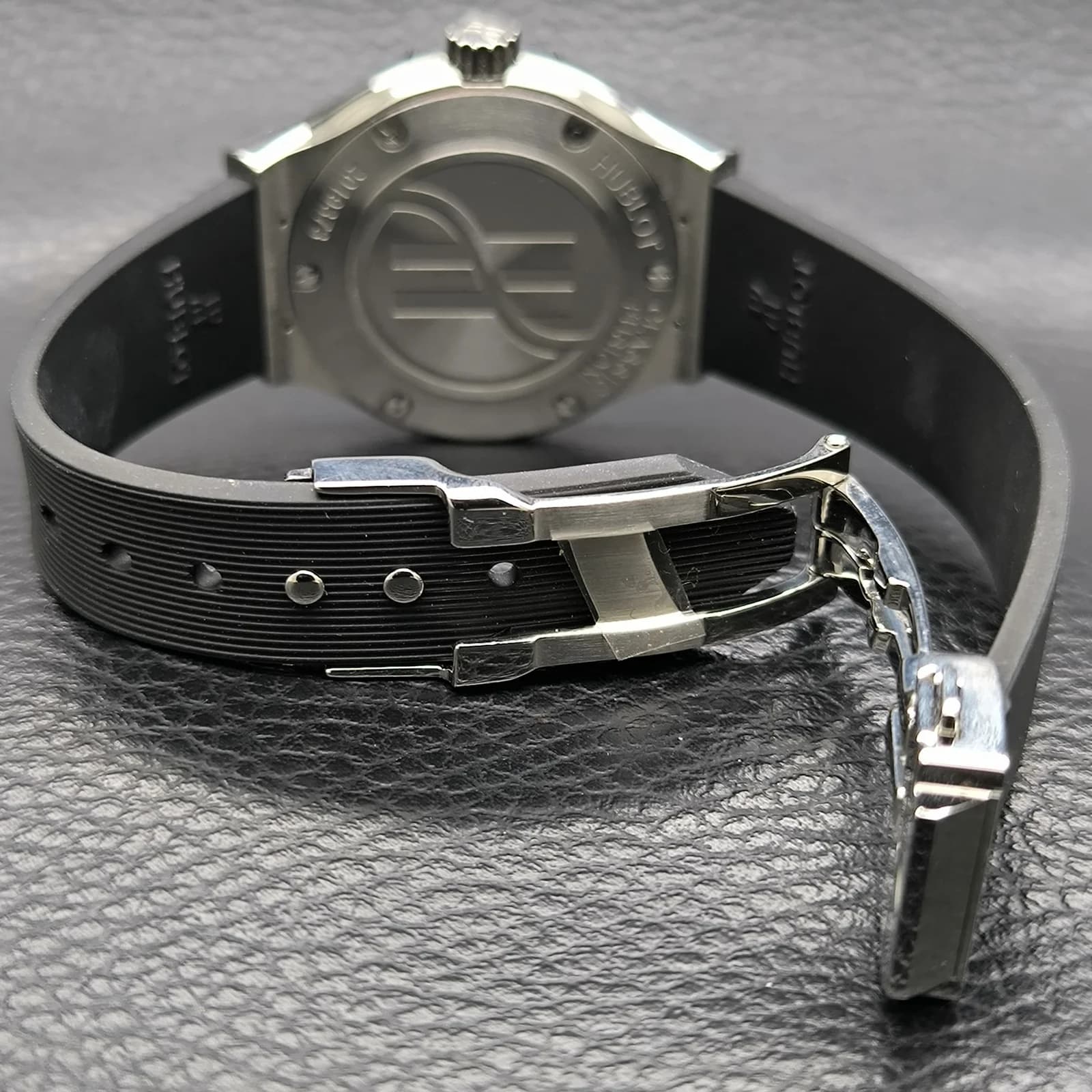 Thumb Classic Fusion 33 Titanium / Black / Rubber