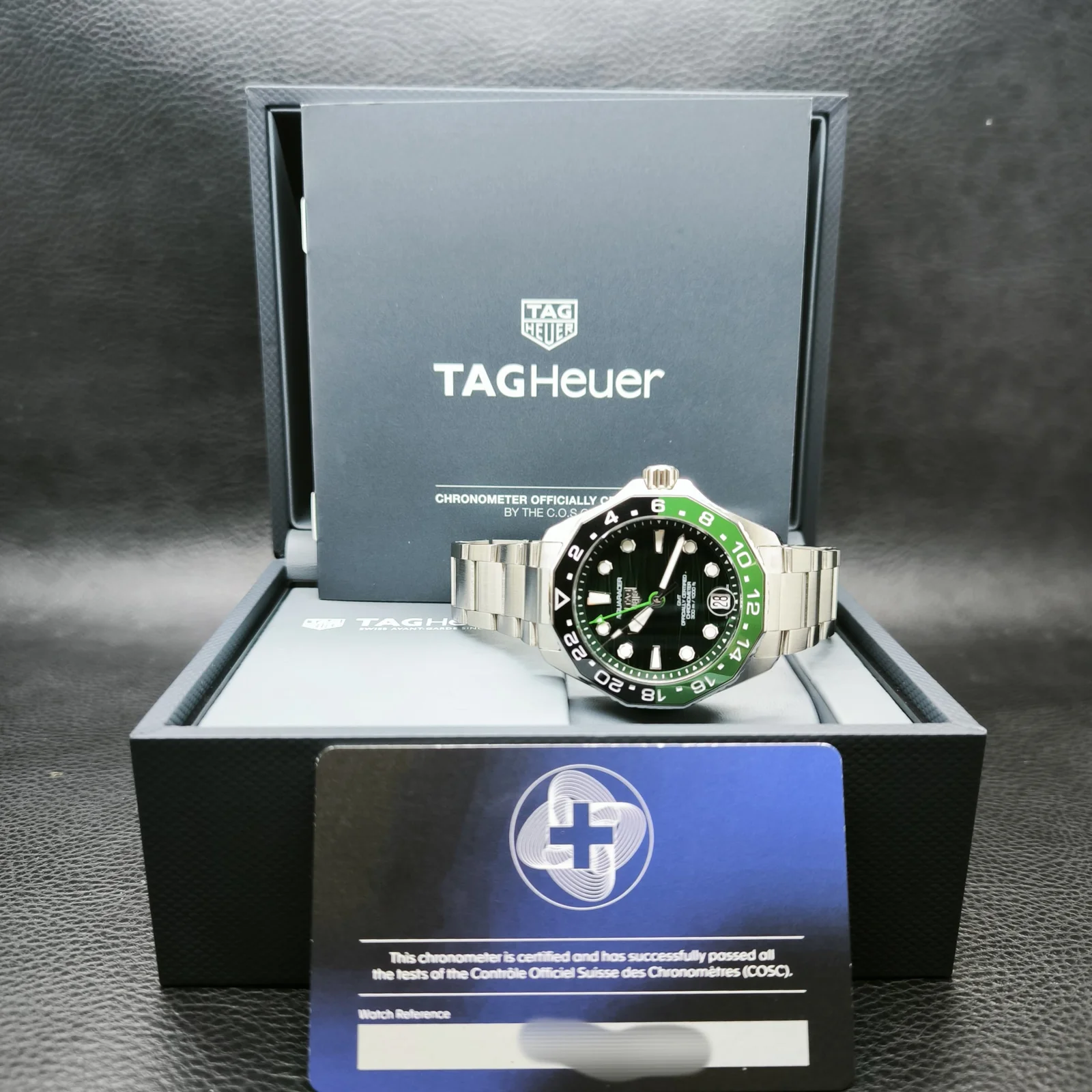 Thumb Aquaracer Professional 300 GMT / Stainless Steel / Green - Black