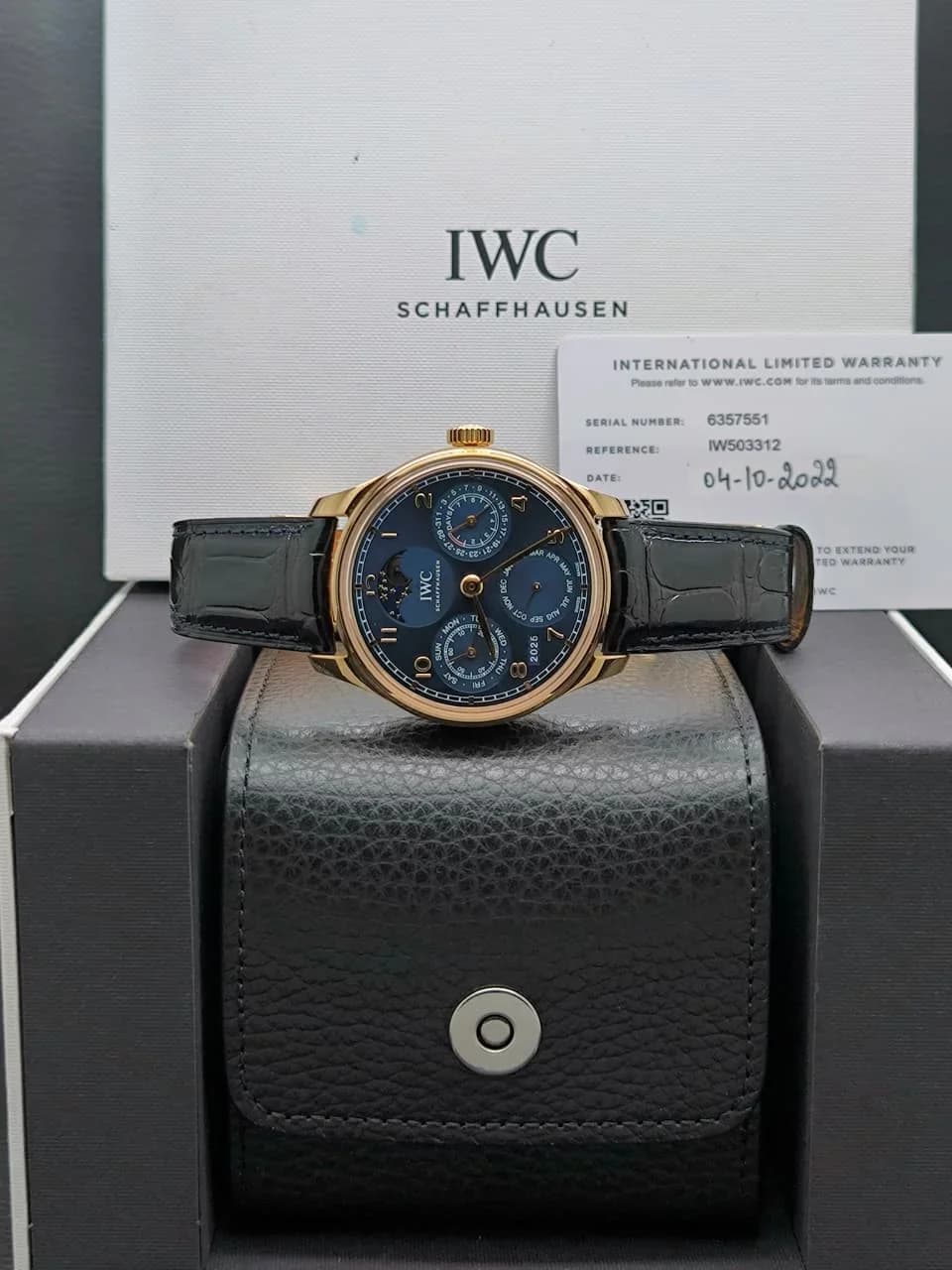 Thumb Portugieser Perpetual Calendar Single Moon Armor Gold / Blue / Boutique Edition