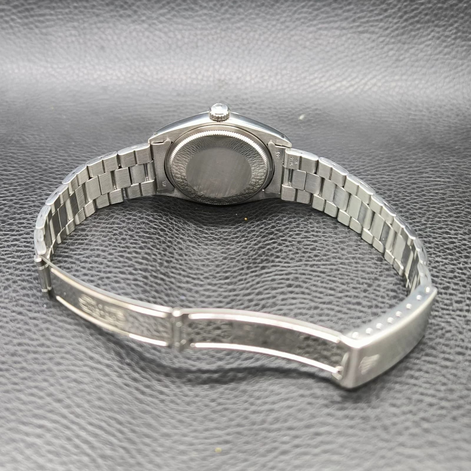 Thumb Oyster Perpetual Date 34 / 1500 / Silver / Stainless Steel
