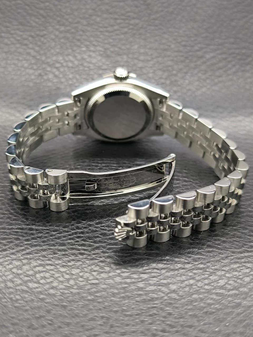 Thumb Lady-Datejust 26 Fluted Silver Diamonds Jubilee