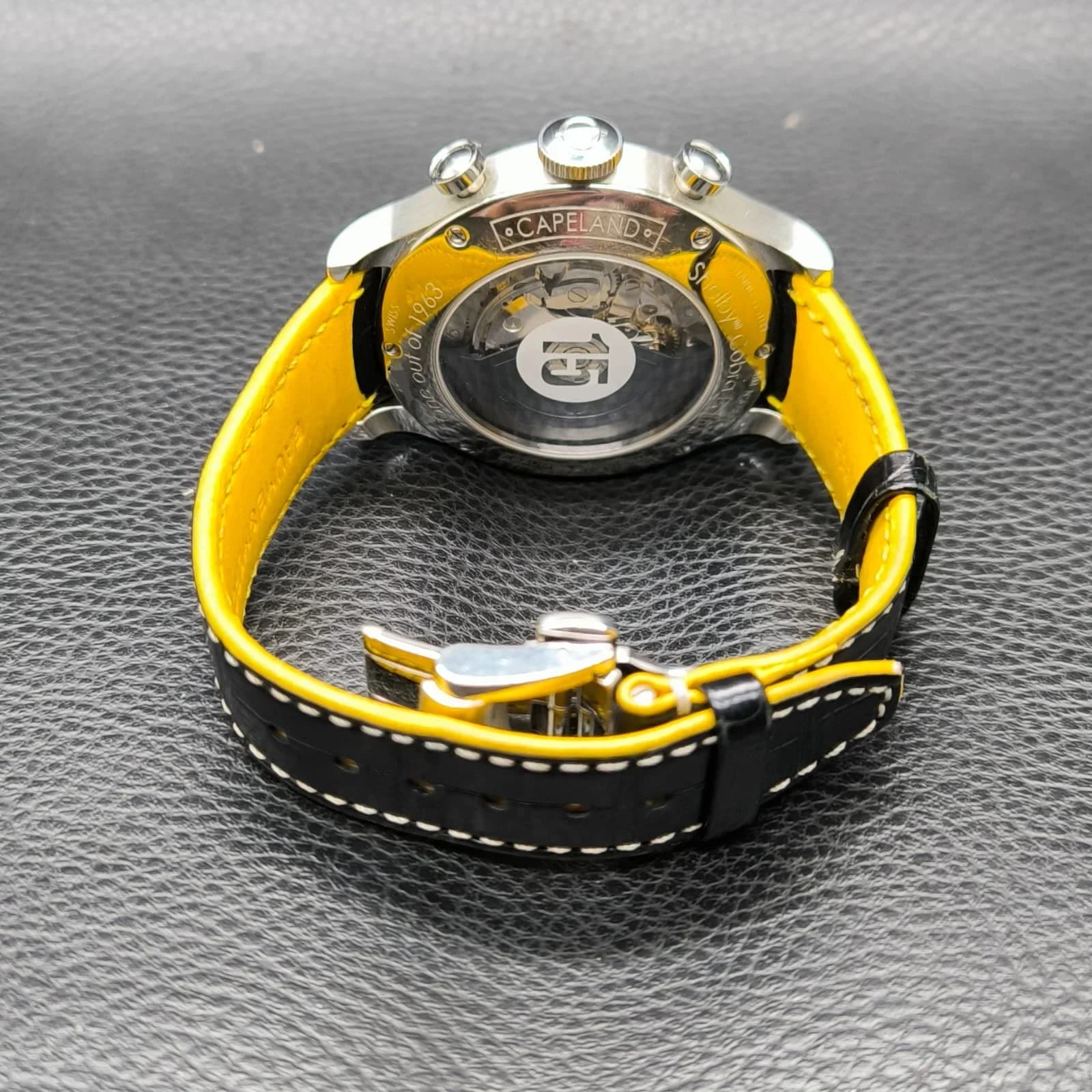 Thumb Capeland Chronograph 44 Black / Alligator